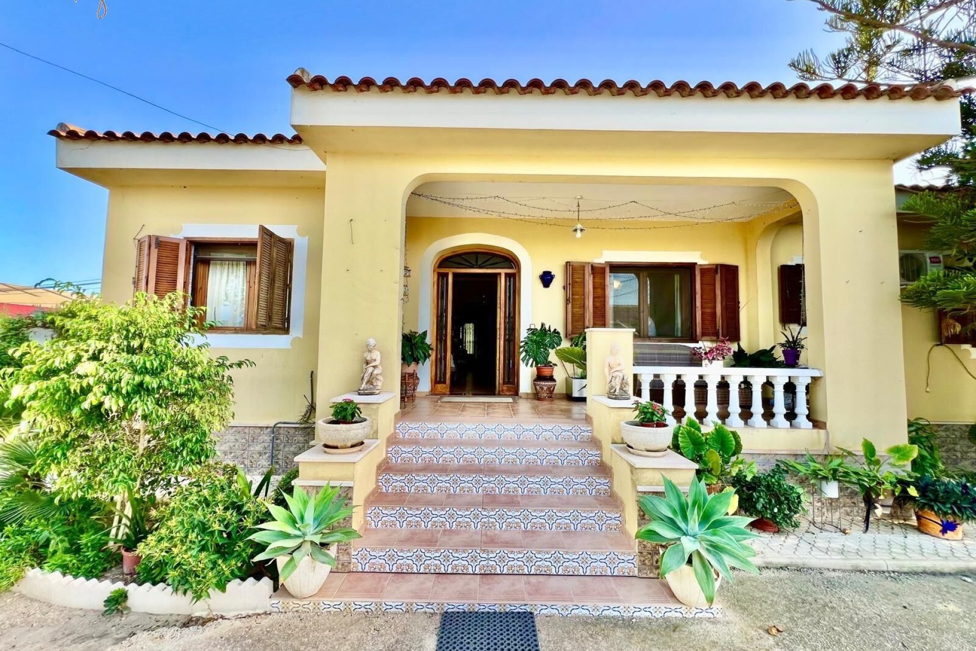 Revente - Villa -
Daya Vieja - Costa Blanca Sur