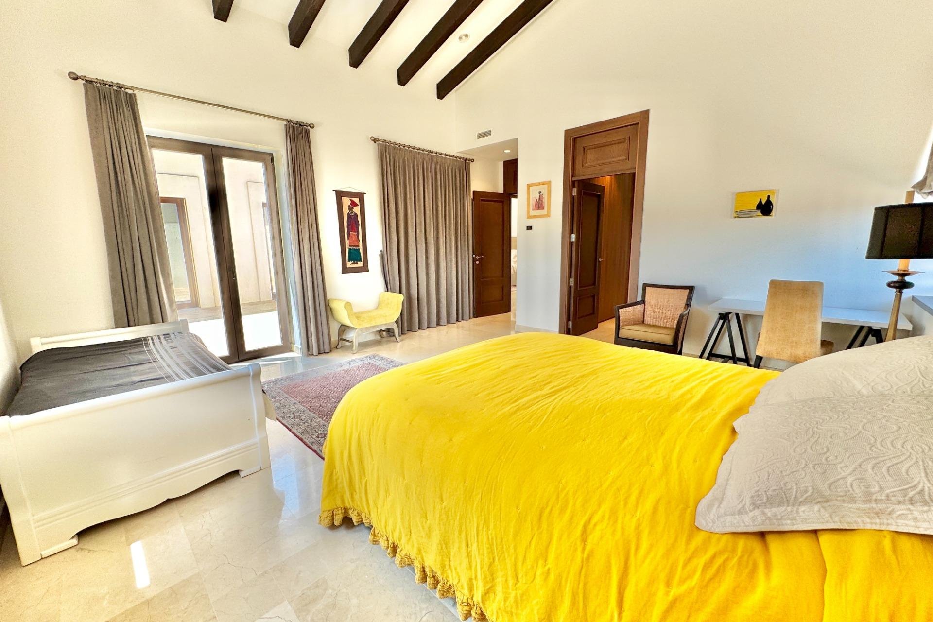 Revente - Villa -
Dolores - Comunidad Valenciana