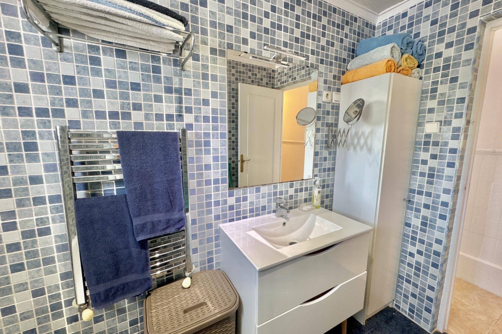 Revente - Villa -
Dolores - Comunidad Valenciana