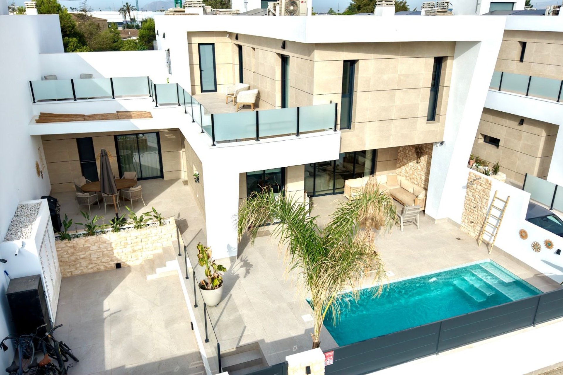 Revente - Villa -
Dolores - Costa Blanca