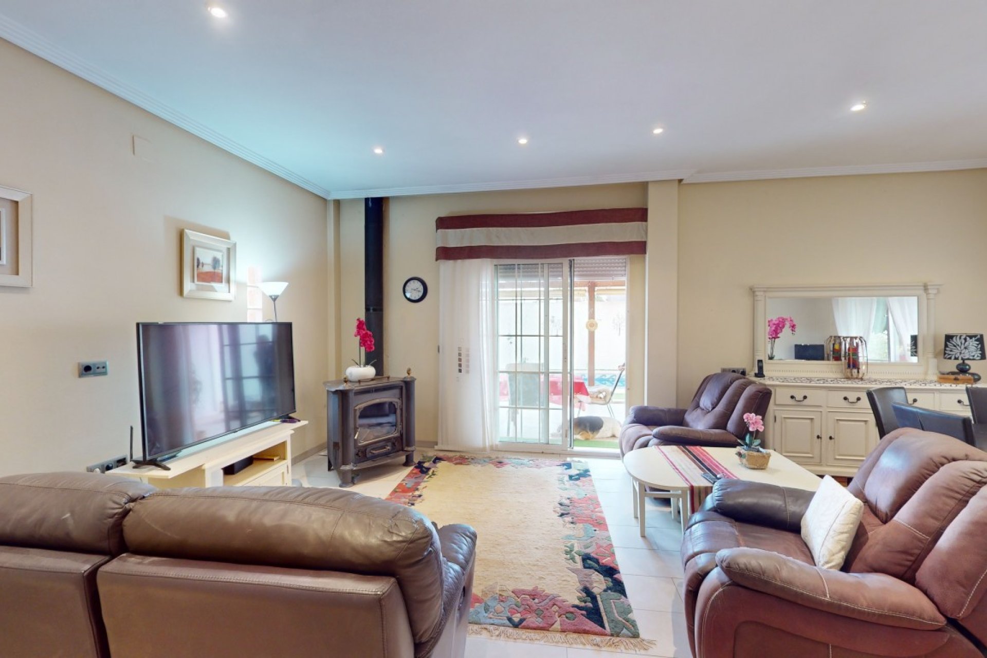 Revente - Villa -
Dolores de Pacheco - Inland