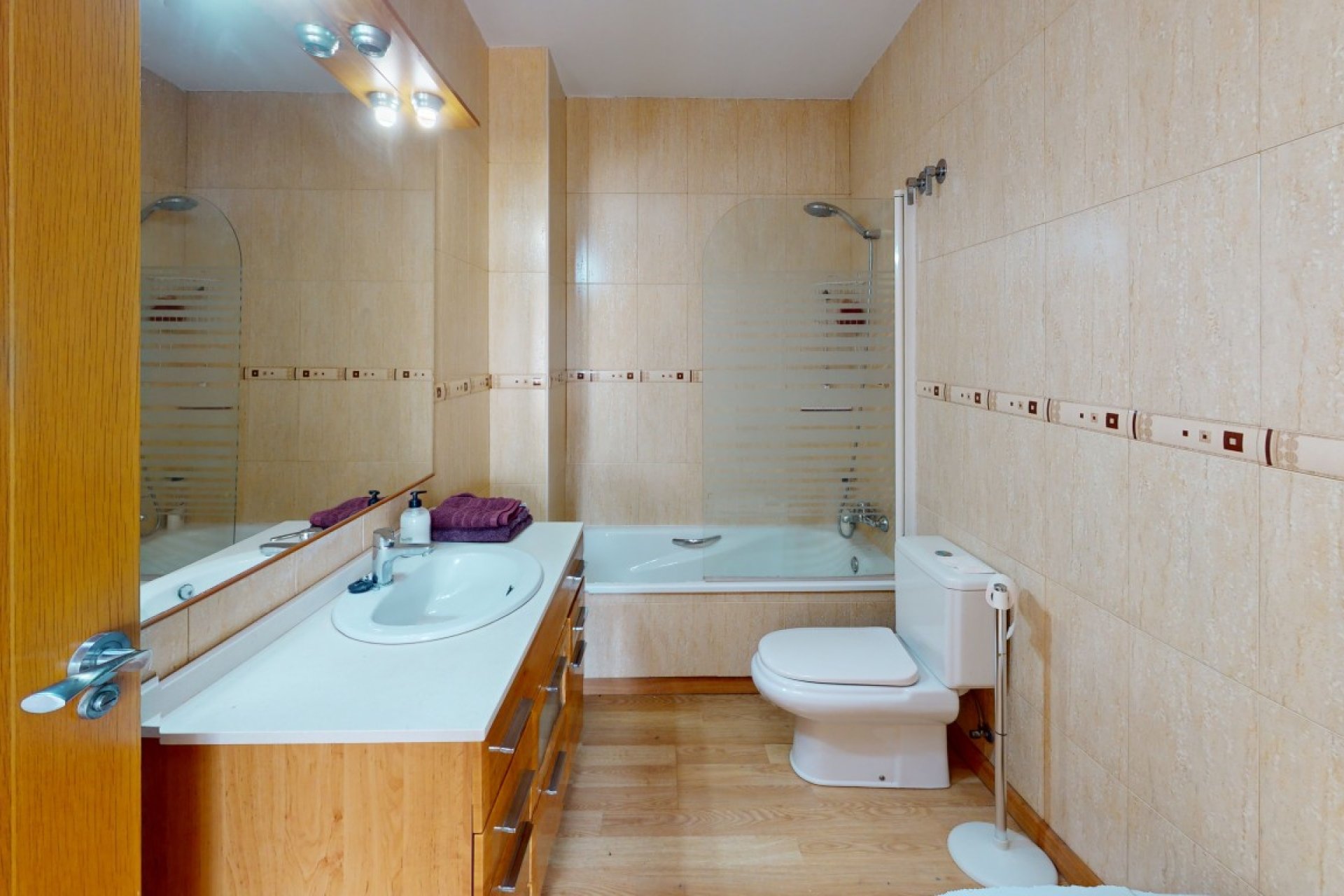 Revente - Villa -
Dolores de Pacheco - Inland