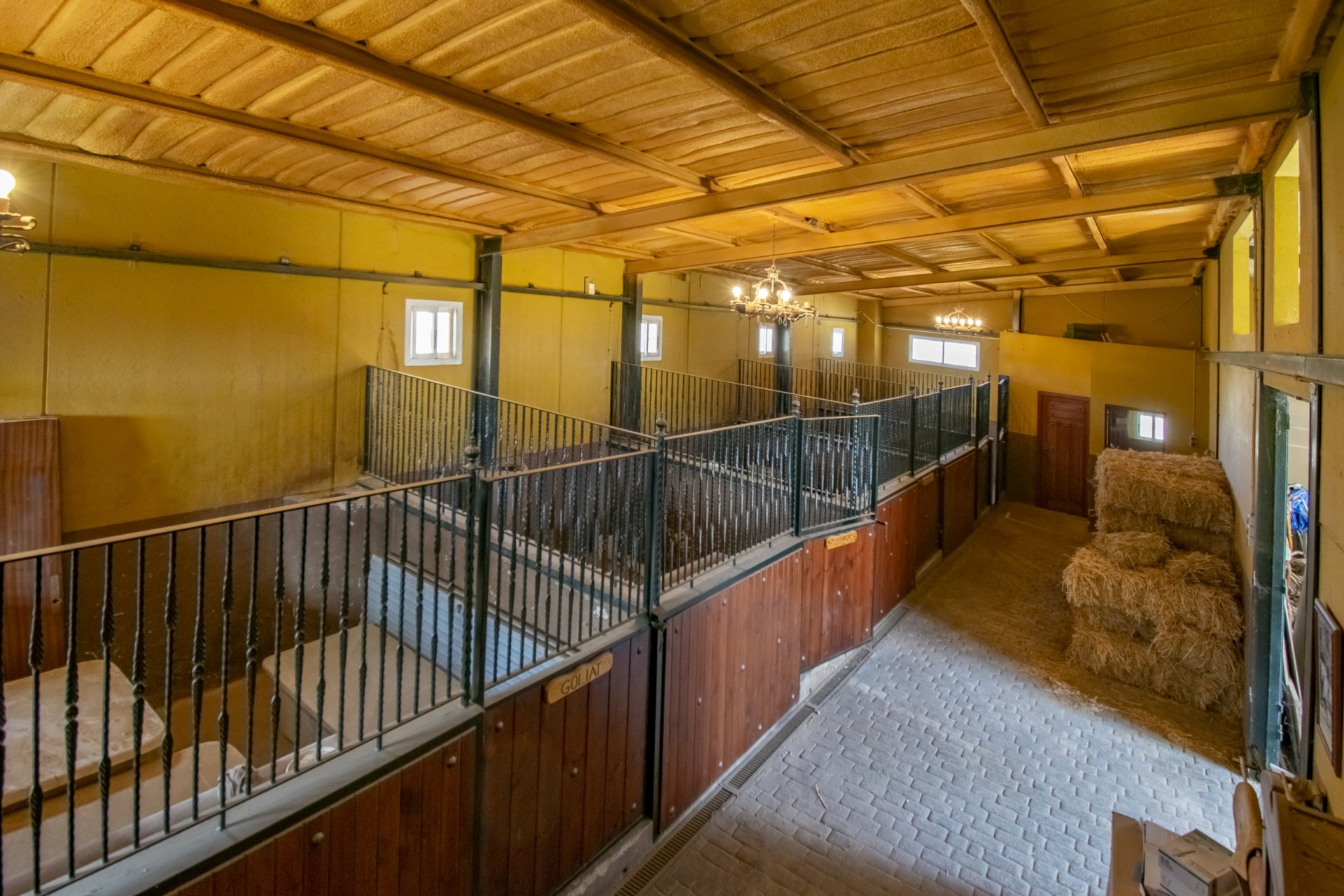Revente - Villa -
El Beal - Inland