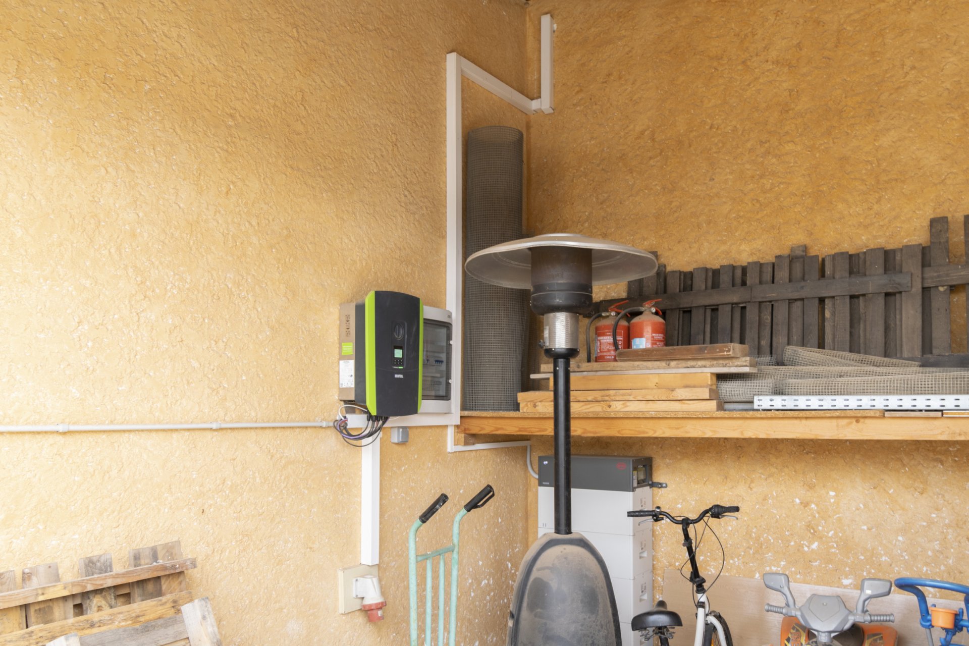 Revente - Villa -
El Beal - Inland