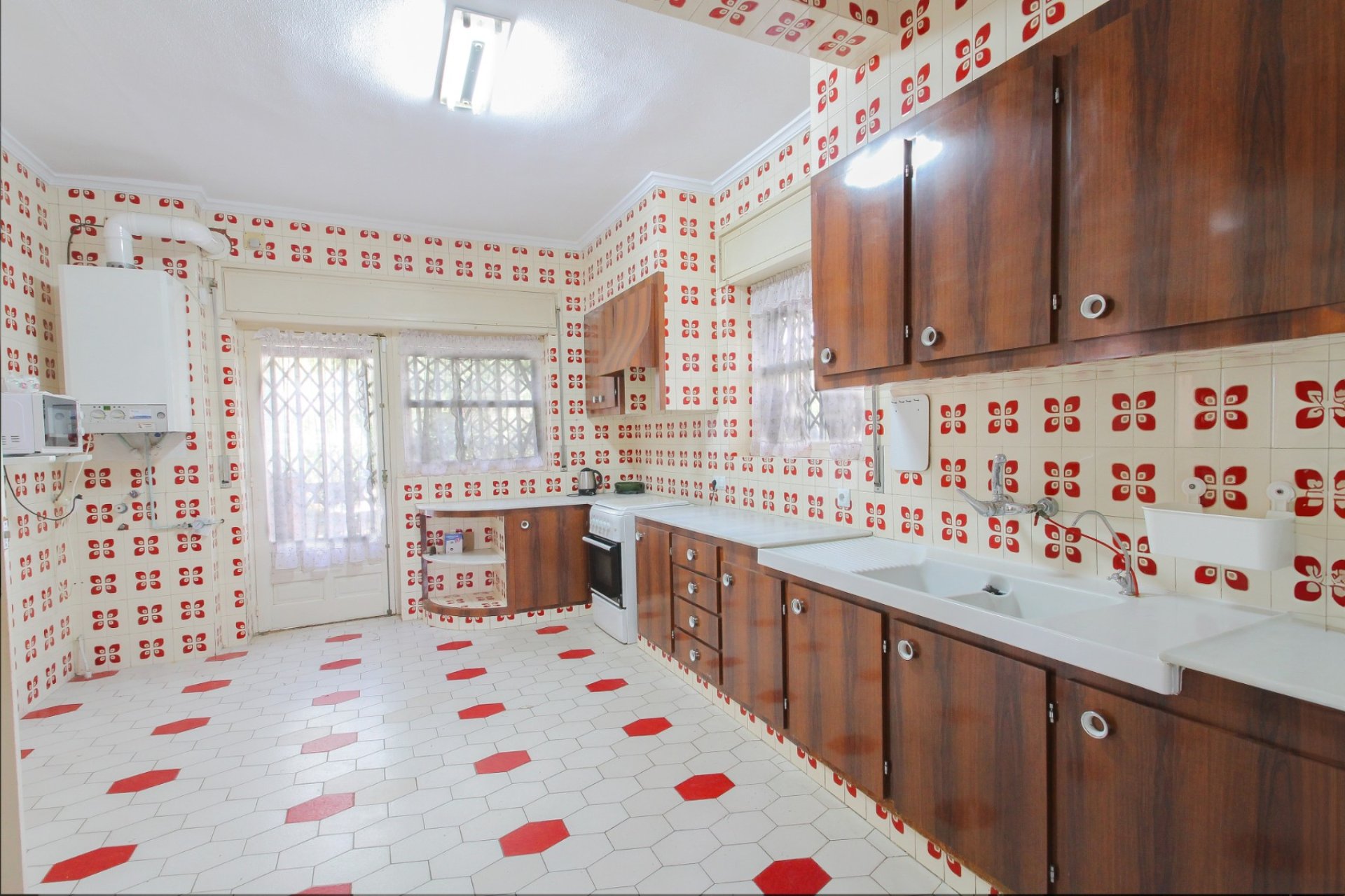 Revente - Villa -
El Campello - Costa Blanca