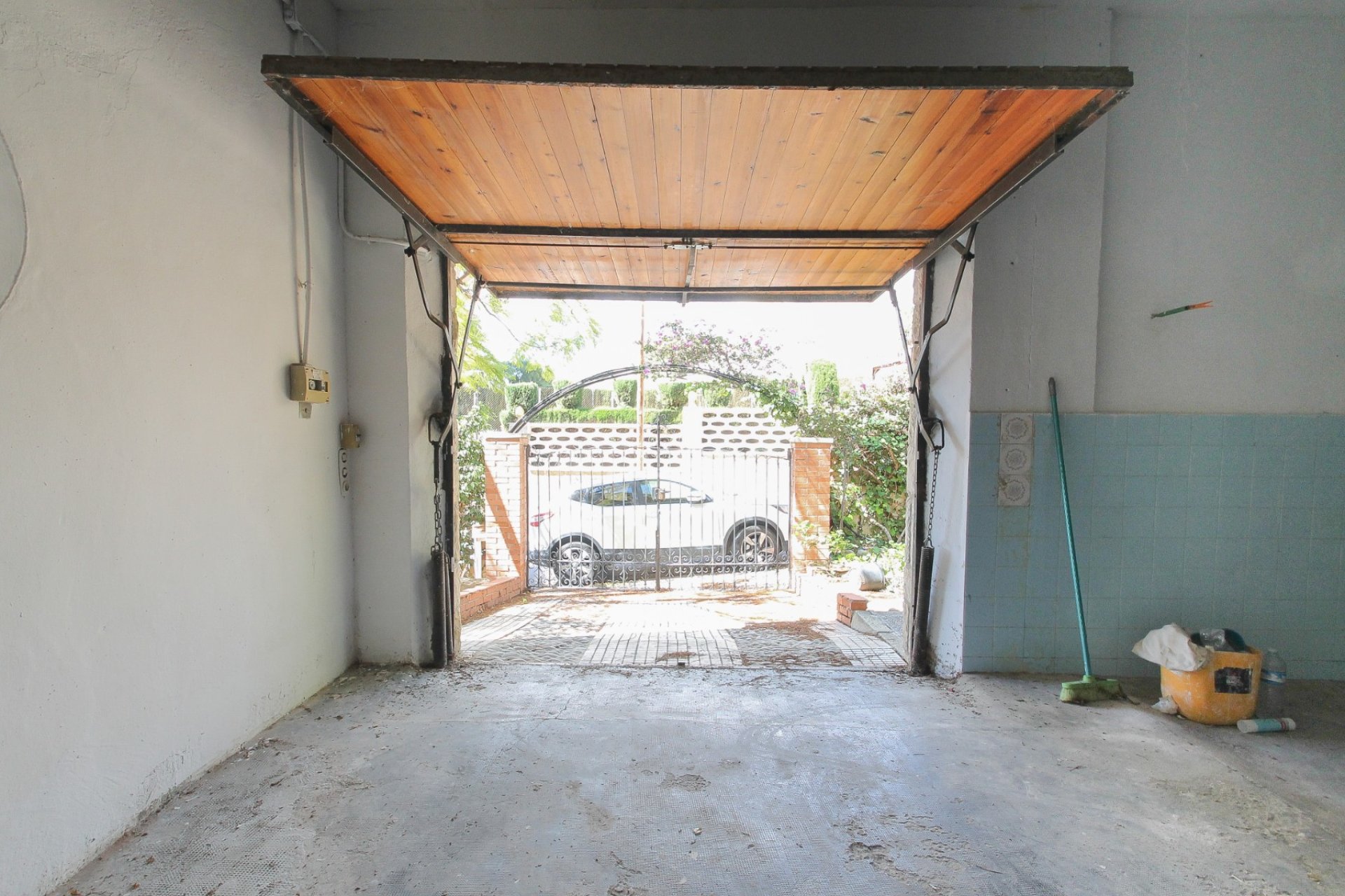 Revente - Villa -
El Campello - Costa Blanca