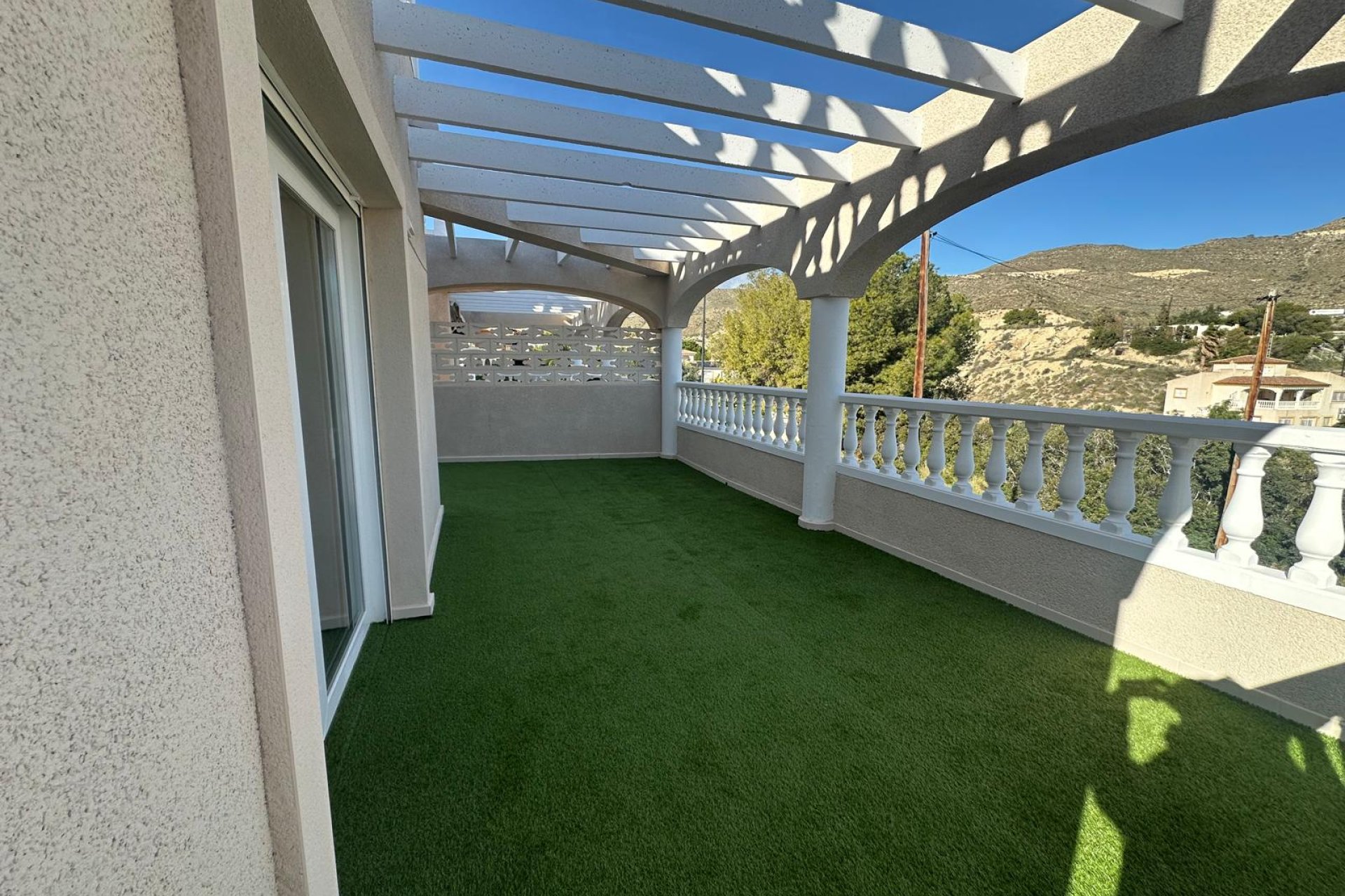 Revente - Villa -
El Campello - Costa Blanca