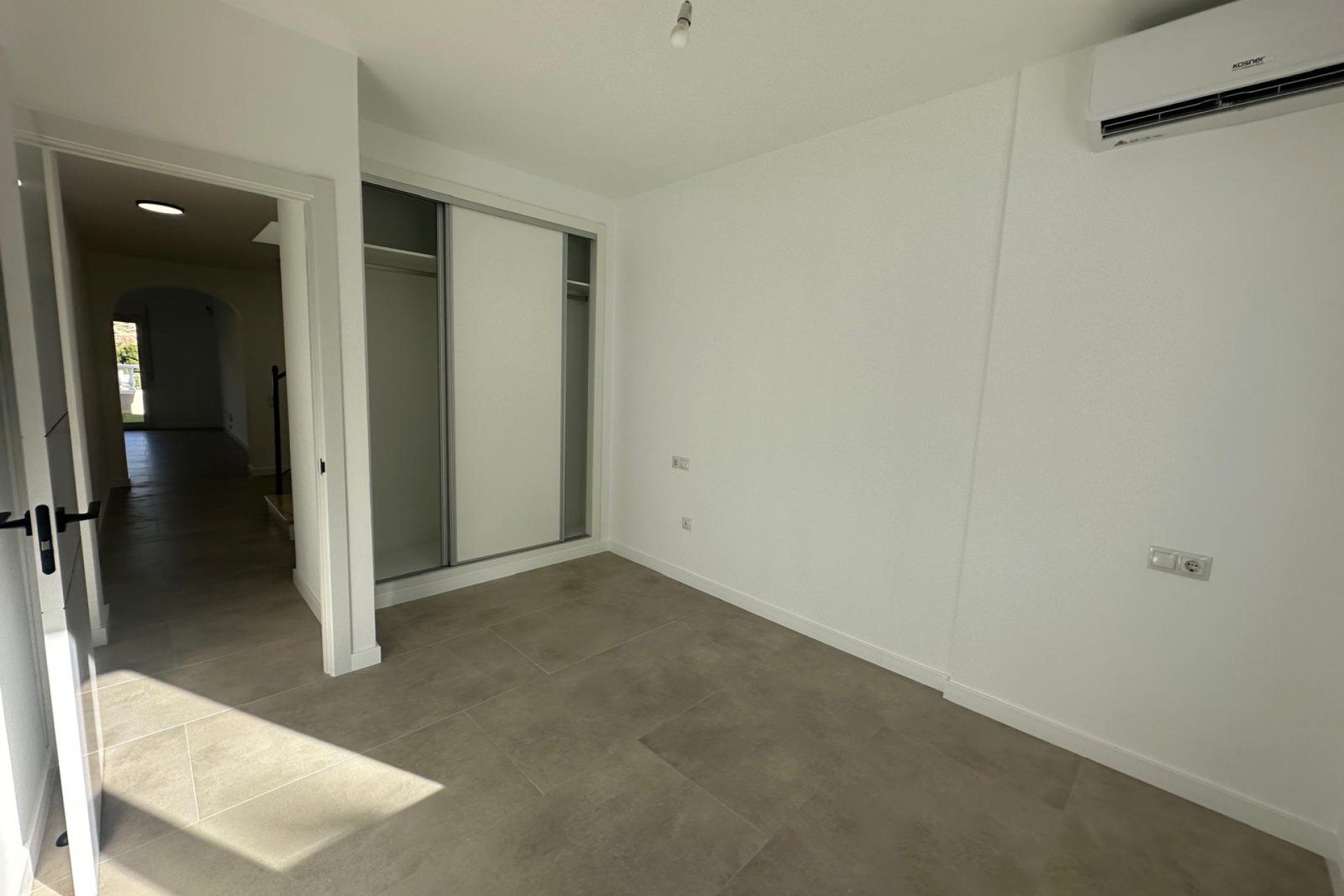 Revente - Villa -
El Campello - Costa Blanca