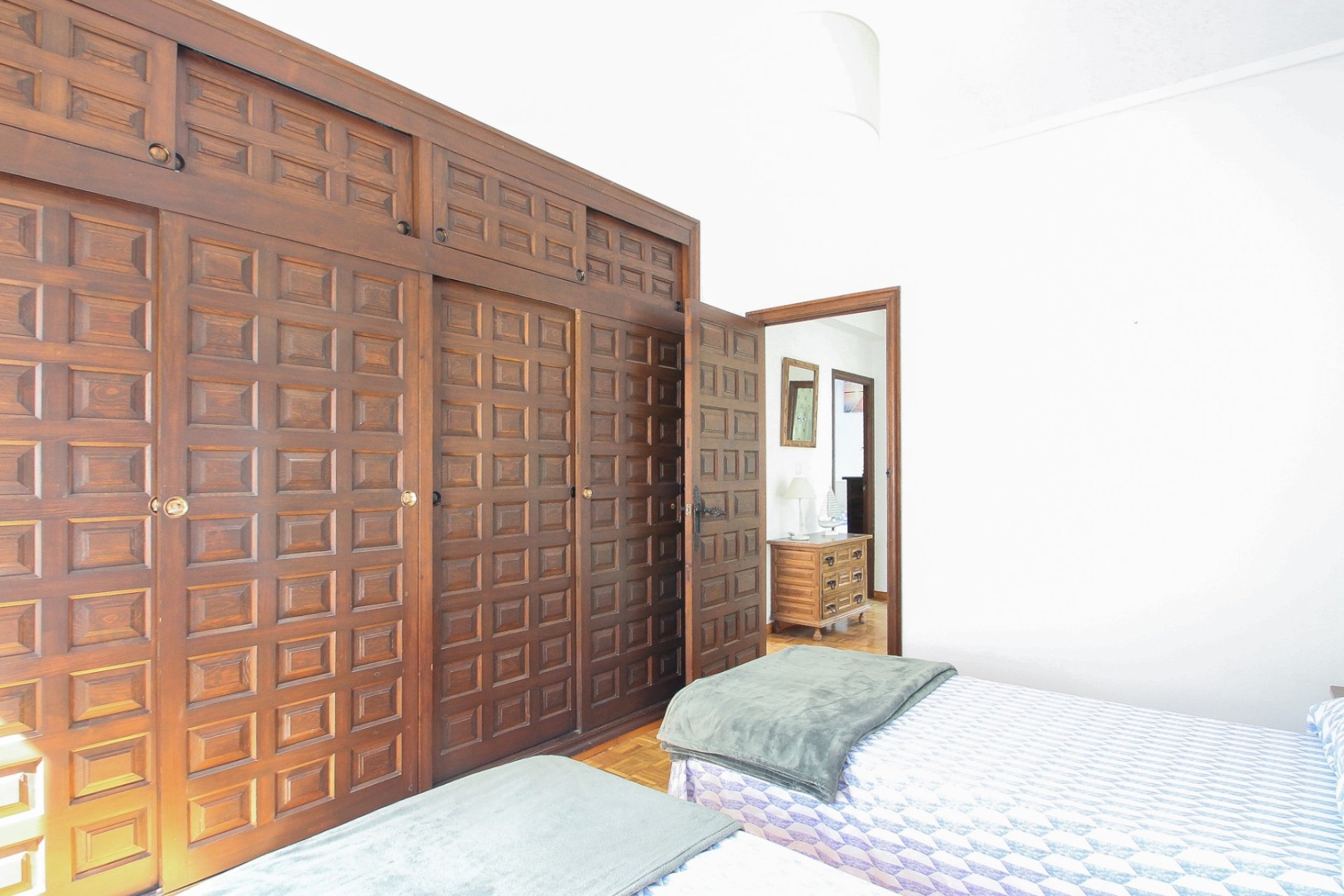 Revente - Villa -
El Campello - Costa Blanca