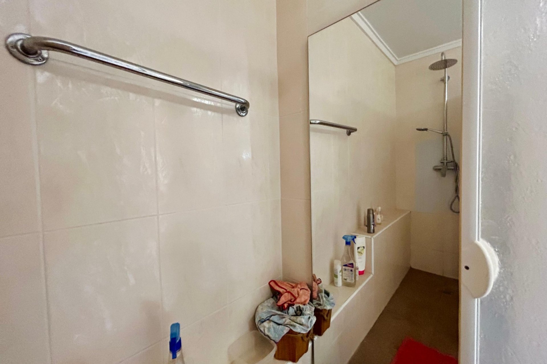 Revente - Villa -
El Chaparral - Inland