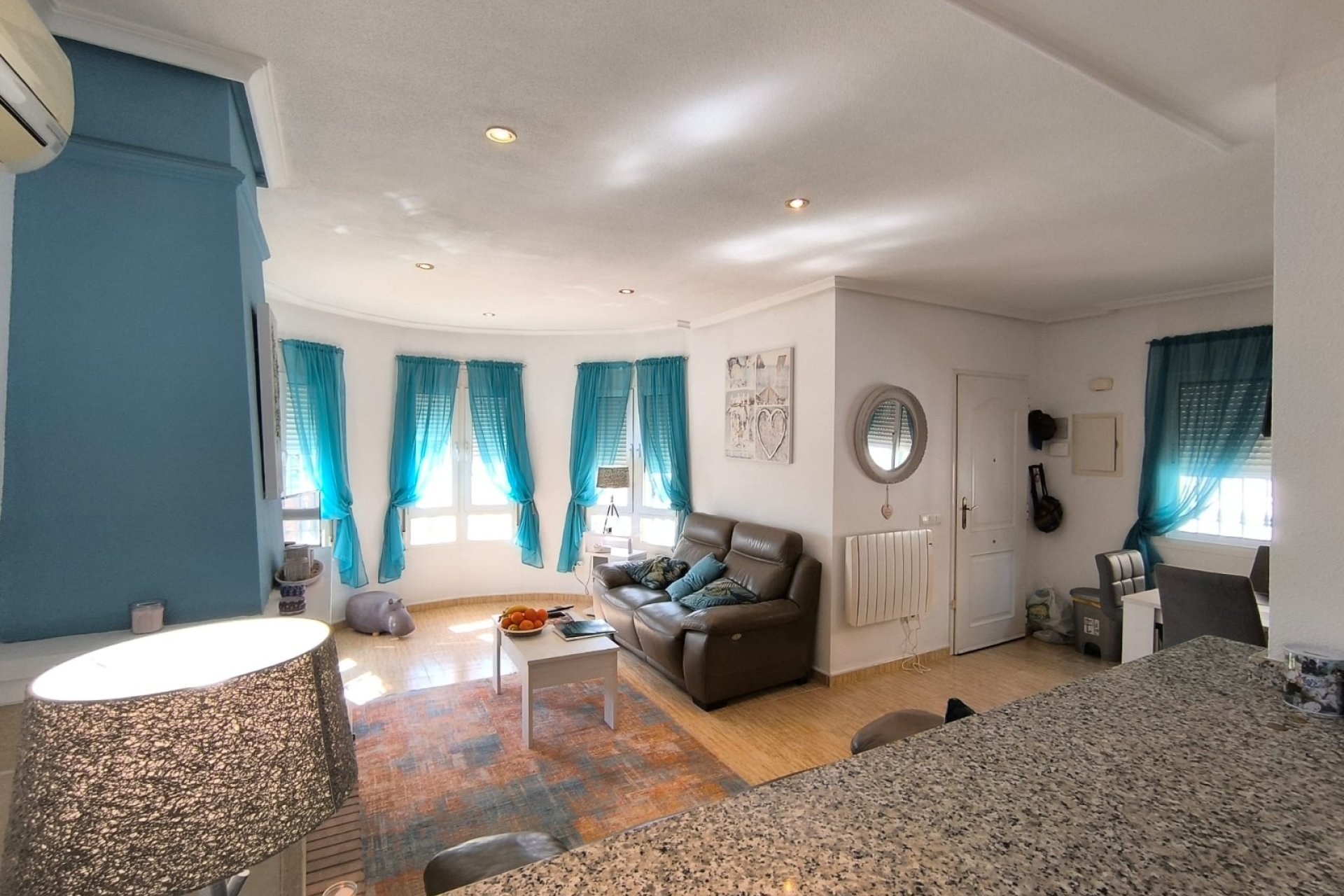 Revente - Villa -
El Raso - Costa Blanca