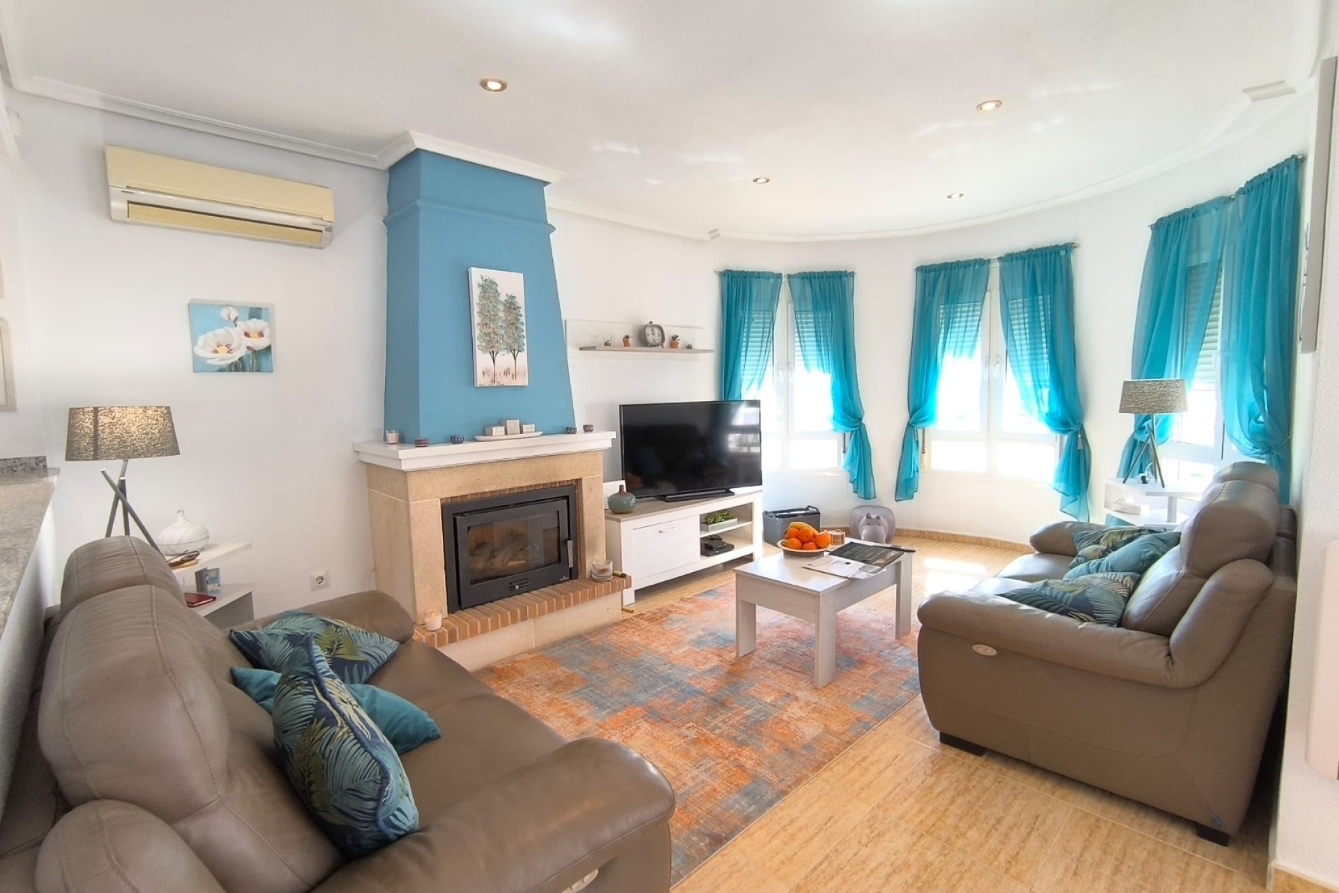 Revente - Villa -
El Raso - Costa Blanca