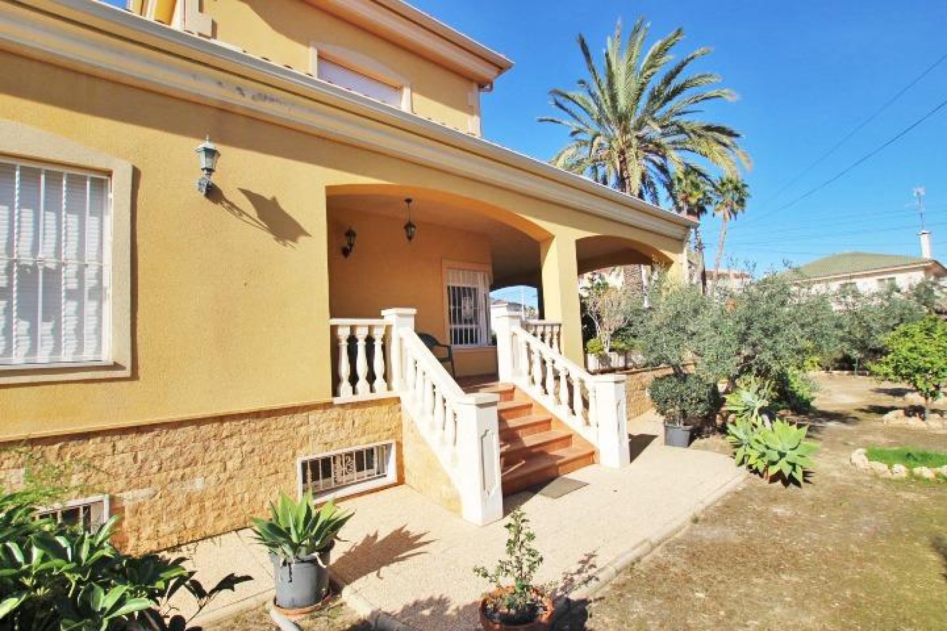 Revente - Villa -
Elche - Altabix