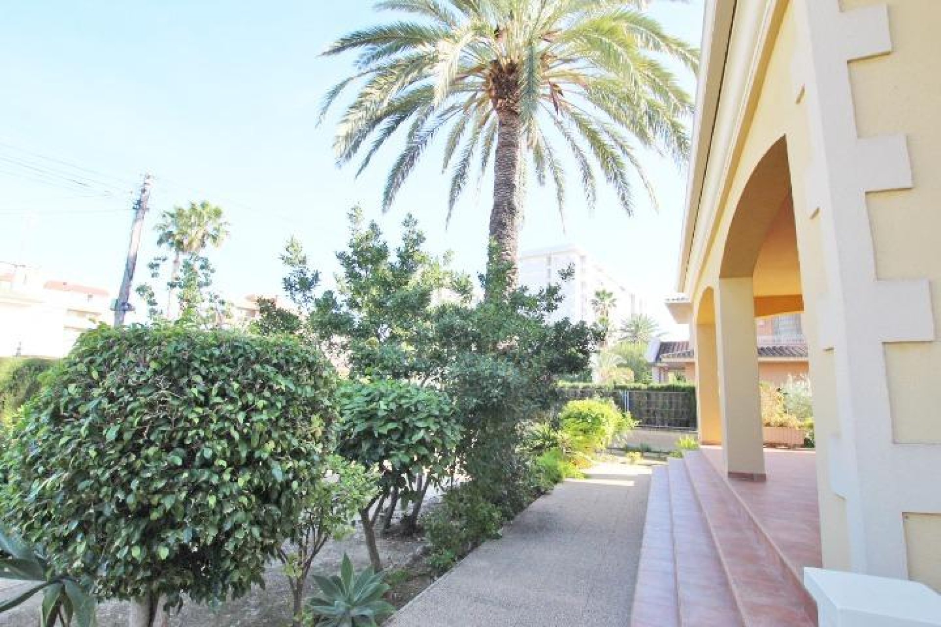 Revente - Villa -
Elche - Altabix