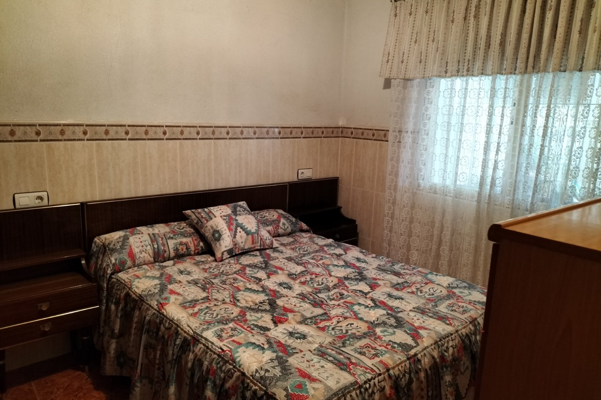 Revente - Villa -
Elda - Inland