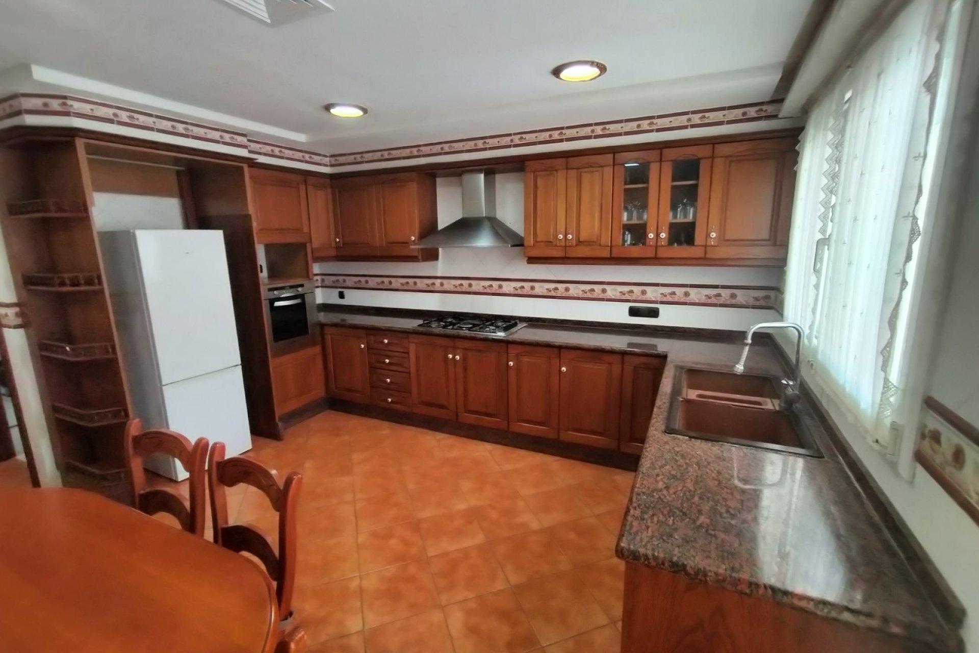 Revente - Villa -
Elda - Inland