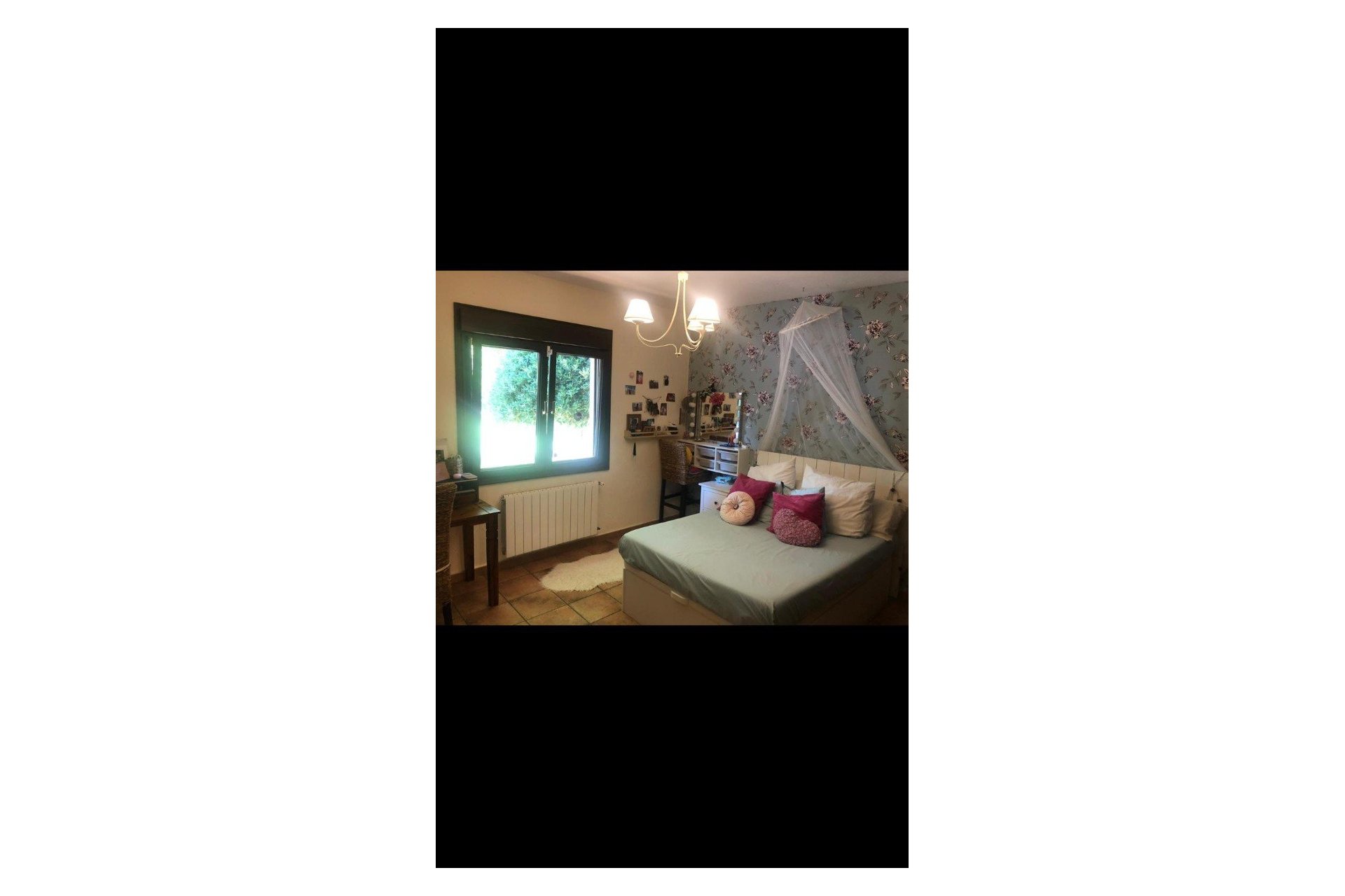 Revente - Villa -
Elda - Inland