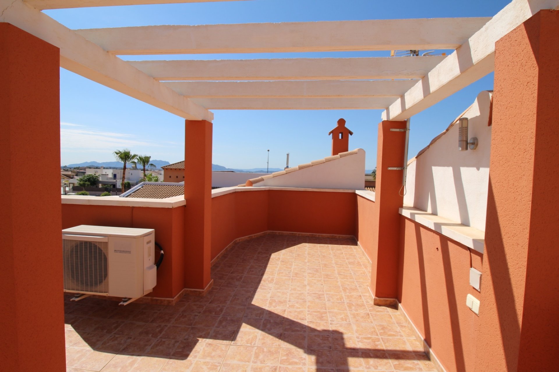 Revente - Villa -
Fortuna - Inland