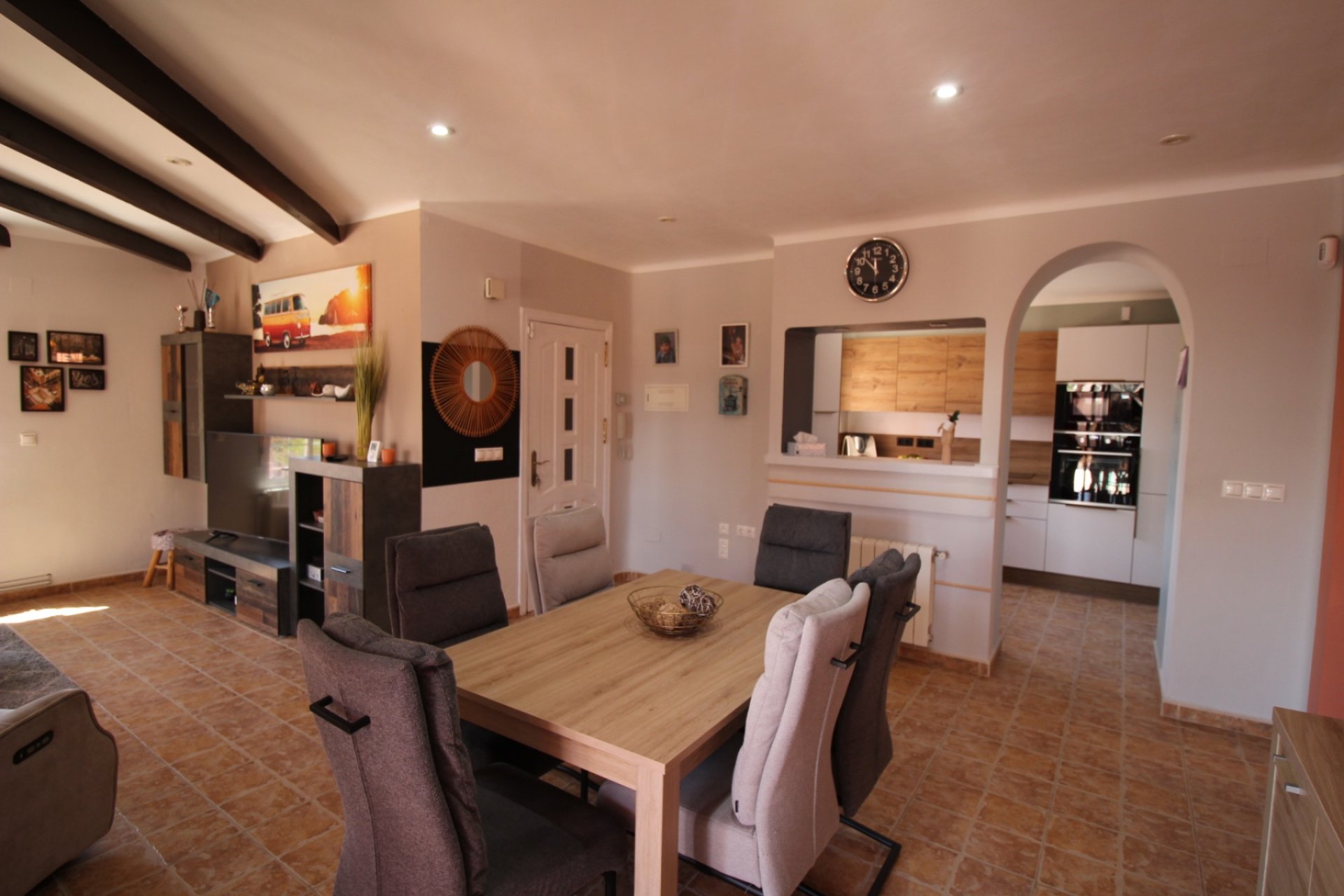 Revente - Villa -
Fortuna - Inland