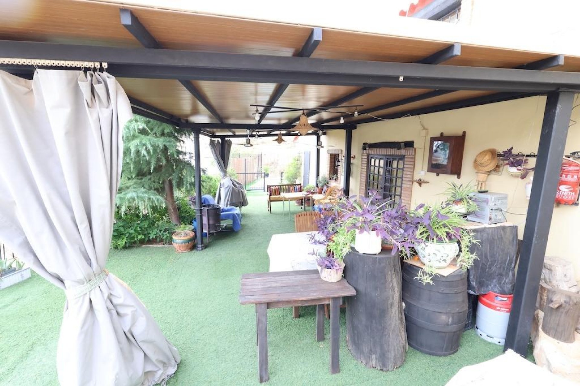 Revente - Villa -
Fortuna - Inland