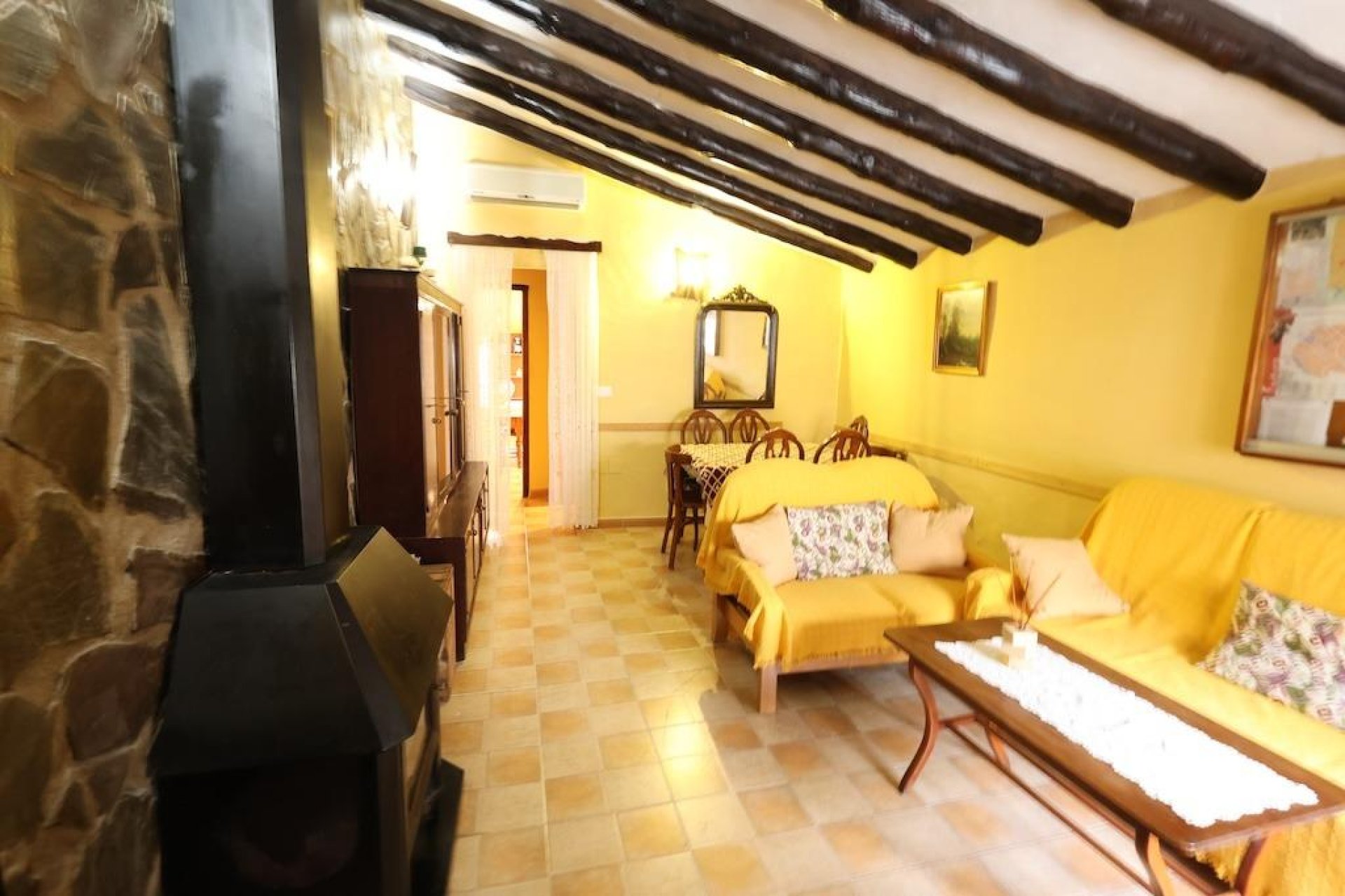 Revente - Villa -
Fortuna - Inland