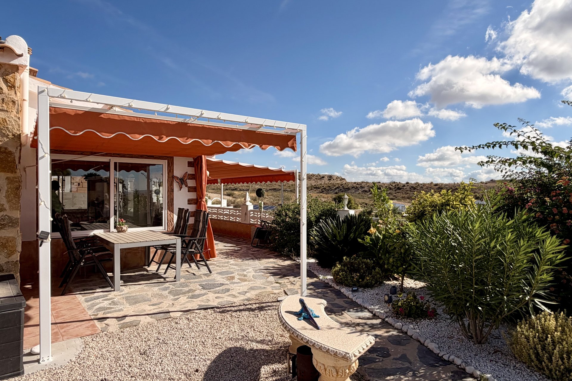 Revente - Villa -
Fortuna - Inland