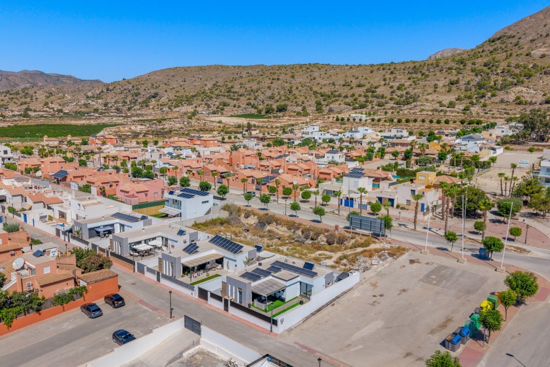 Revente - Villa -
Fortuna - Inland