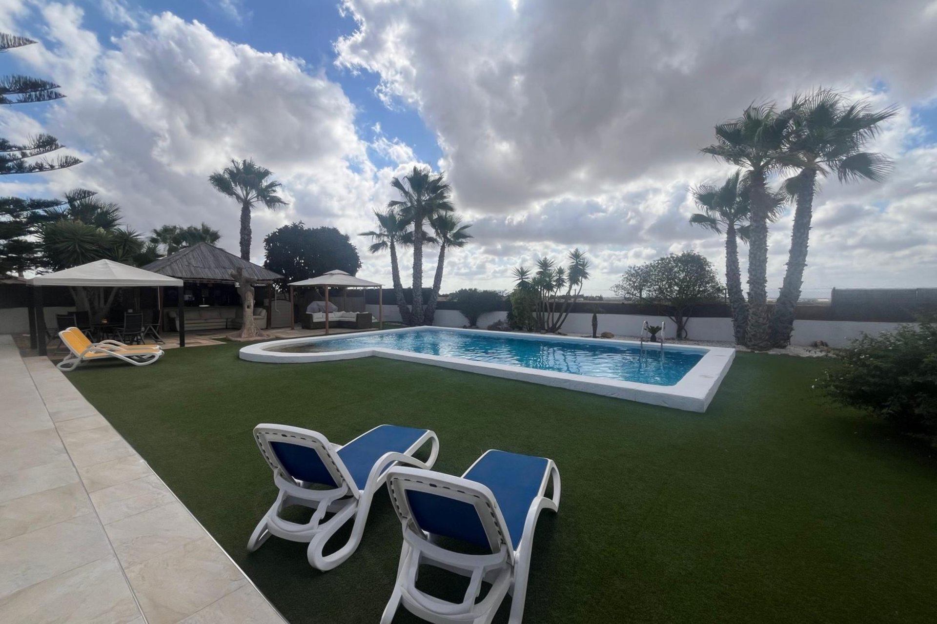 Revente - Villa -
Gea Y Truyols - Inland