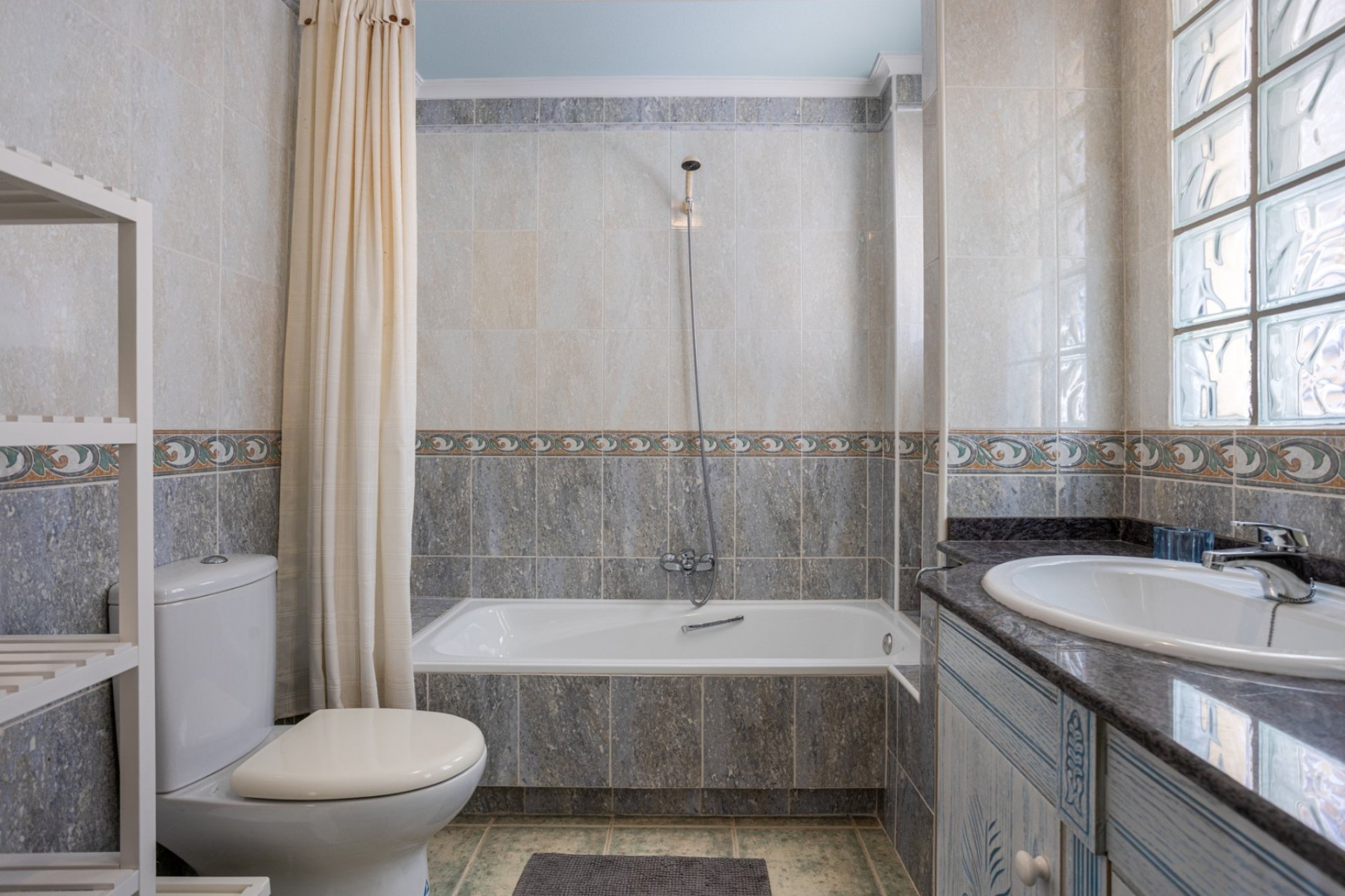 Revente - Villa -
Guardamar del Segura - Costa Blanca