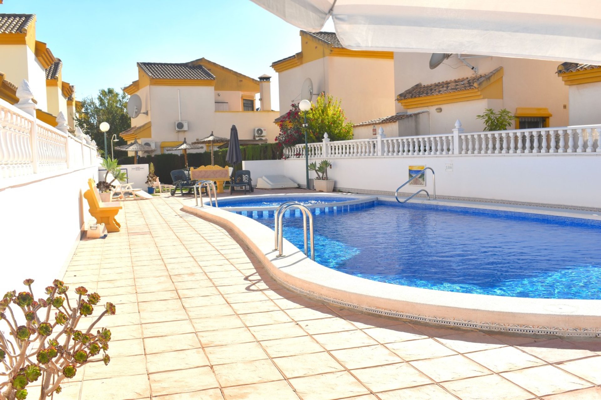 Revente - Villa -
Guardamar del Segura - Costa Blanca