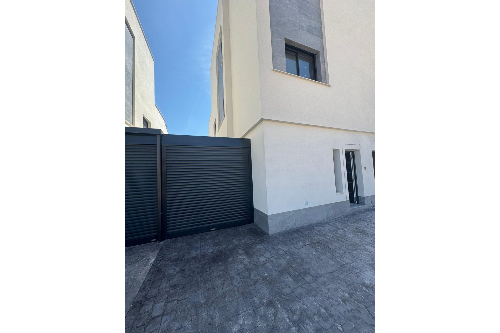 Revente - Villa -
Guardamar del Segura - Guardamar