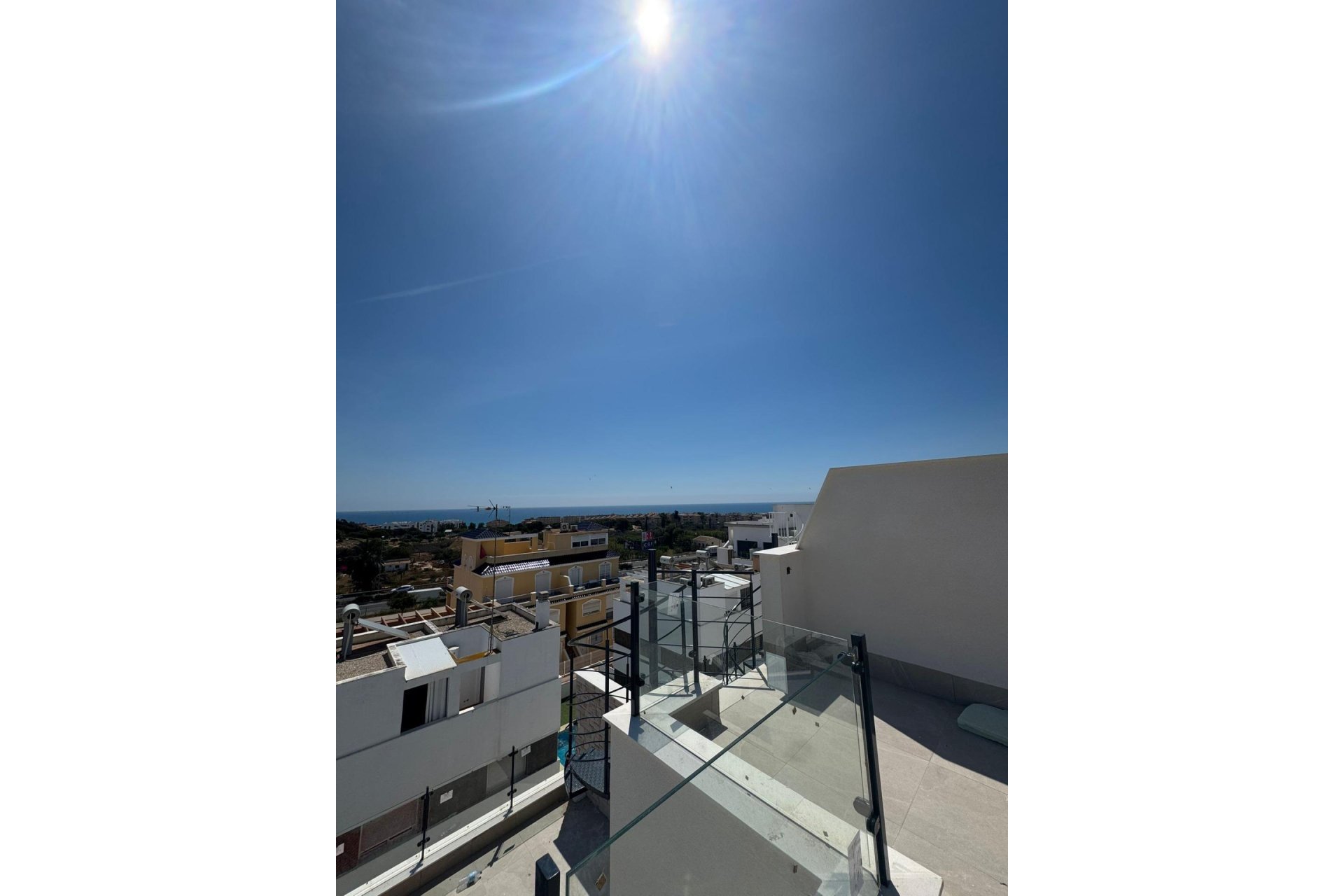Revente - Villa -
Guardamar del Segura - Guardamar