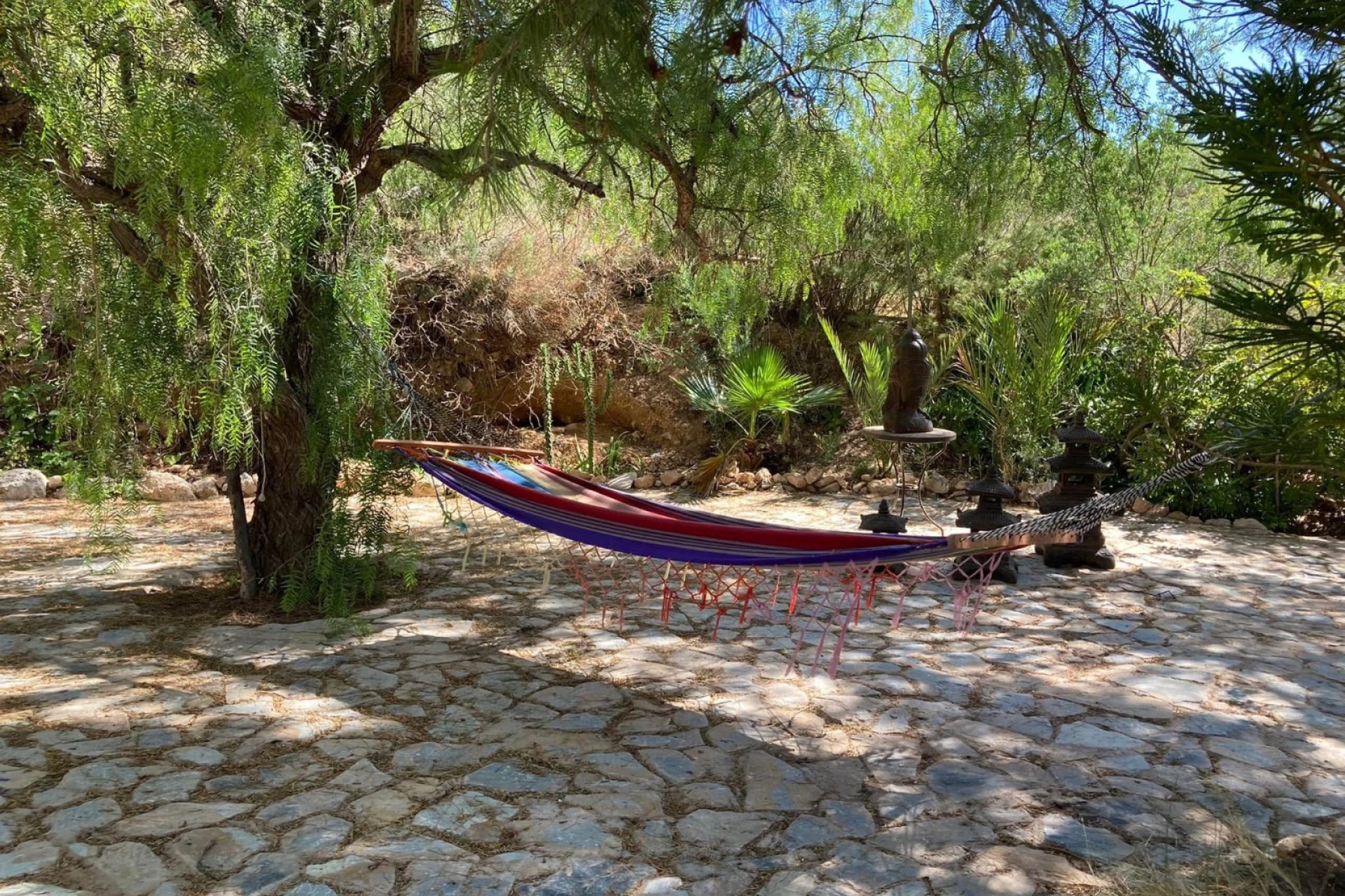 Revente - Villa -
Hondón de las Nieves - Inland