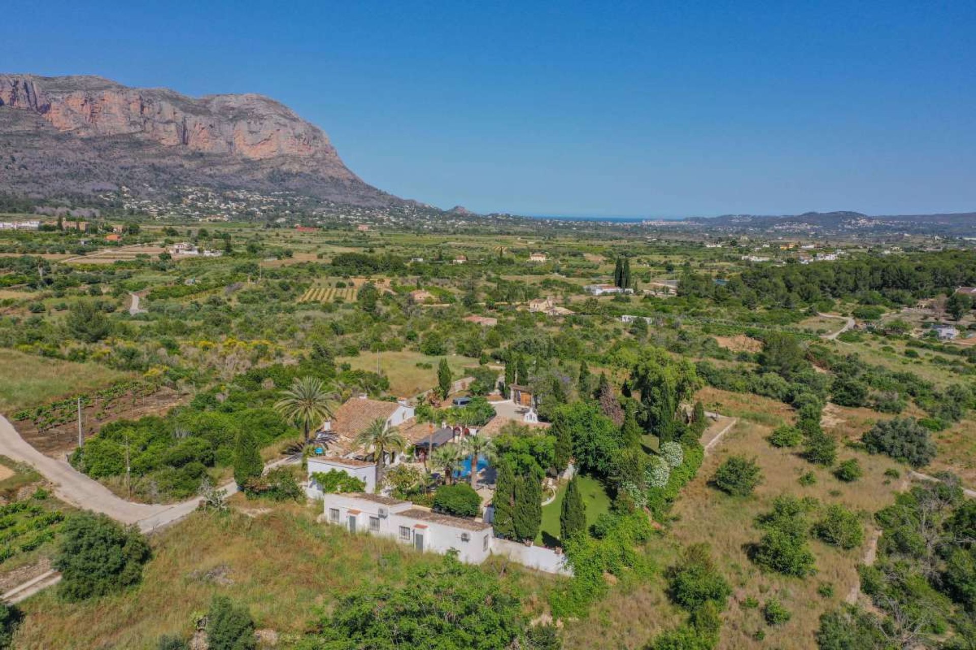Revente - Villa -
Jesus Pobre - Inland