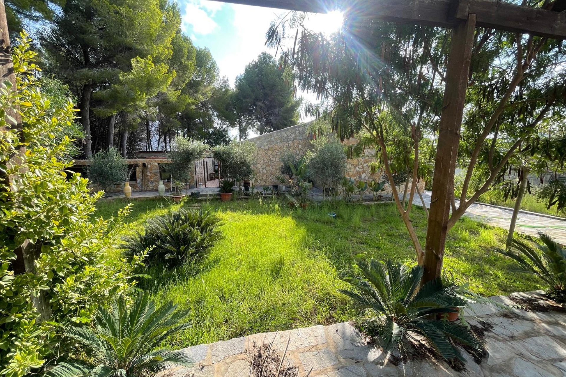 Revente - Villa -
Jesus Pobre - Inland