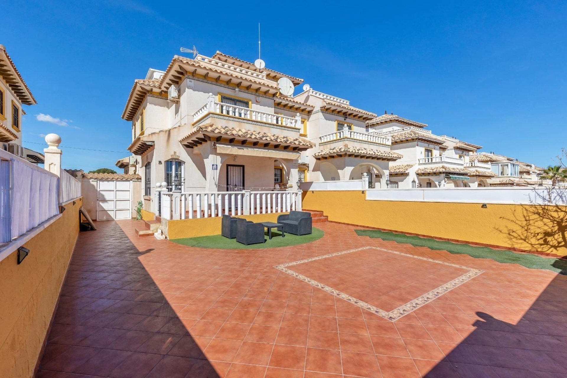Revente - Villa / Jumelée -
Cabo Roig - Lomas de Cabo Roig