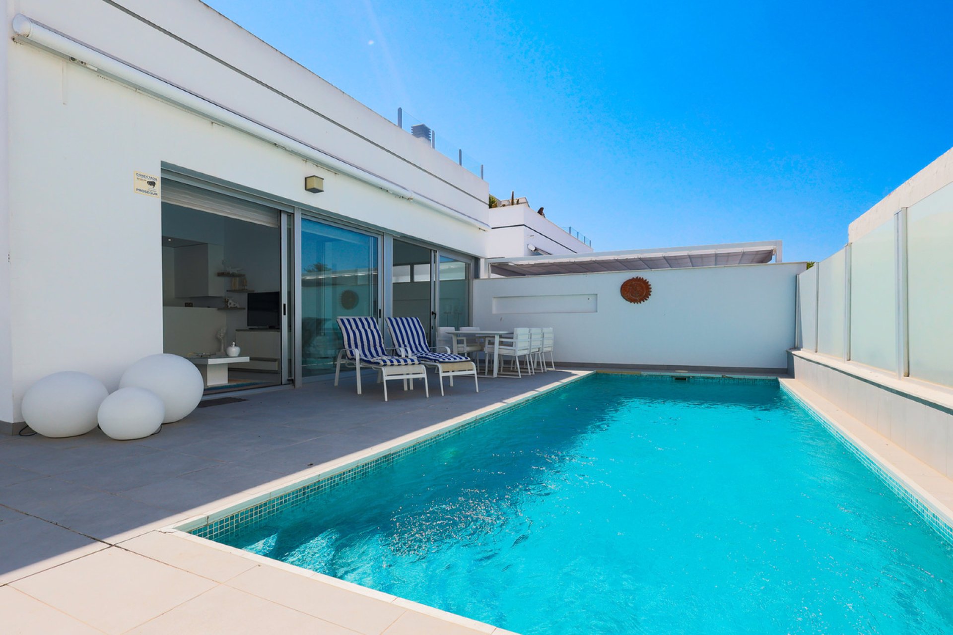 Revente - Villa / Jumelée -
Dolores - Costa Blanca