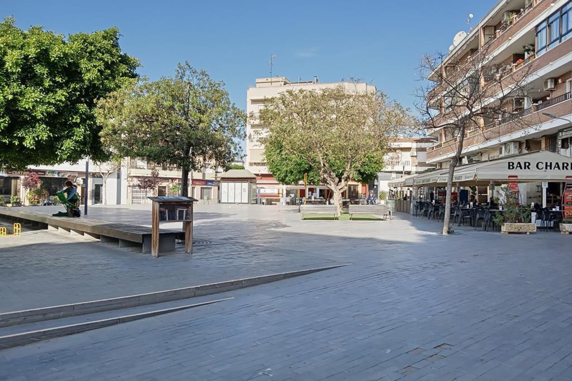 Revente - Villa / Jumelée -
Los Montesinos - PUEBLO CENTRO