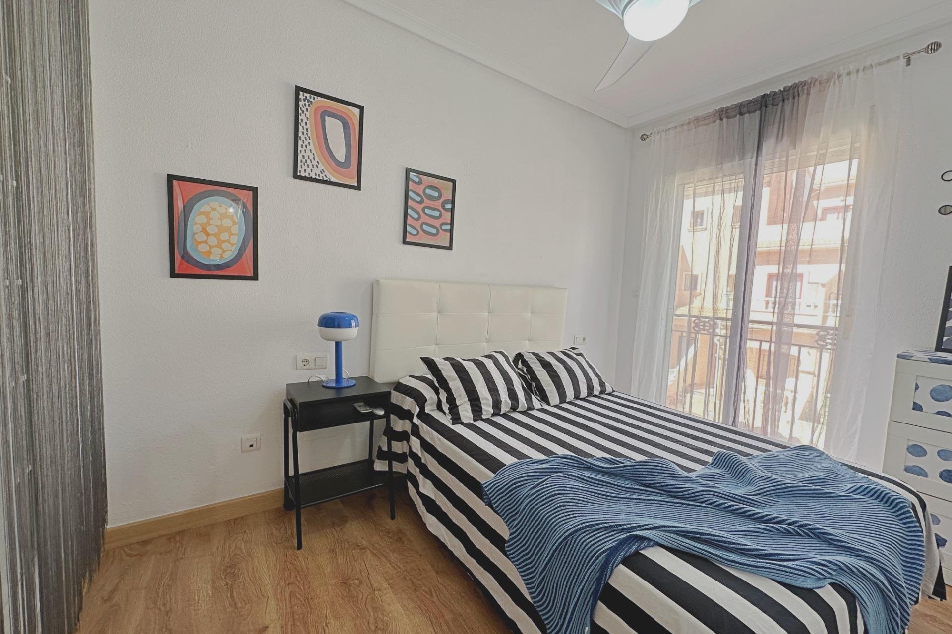 Revente - Villa / Jumelée -
Orihuela Costa - La Zenia