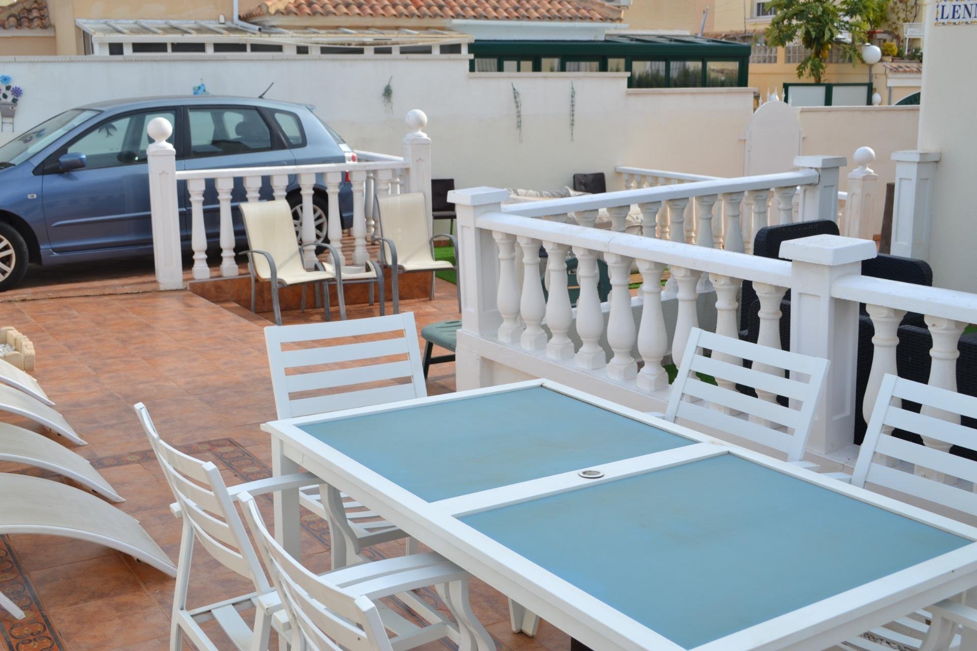 Revente - Villa / Jumelée -
Orihuela Costa - La Zenia