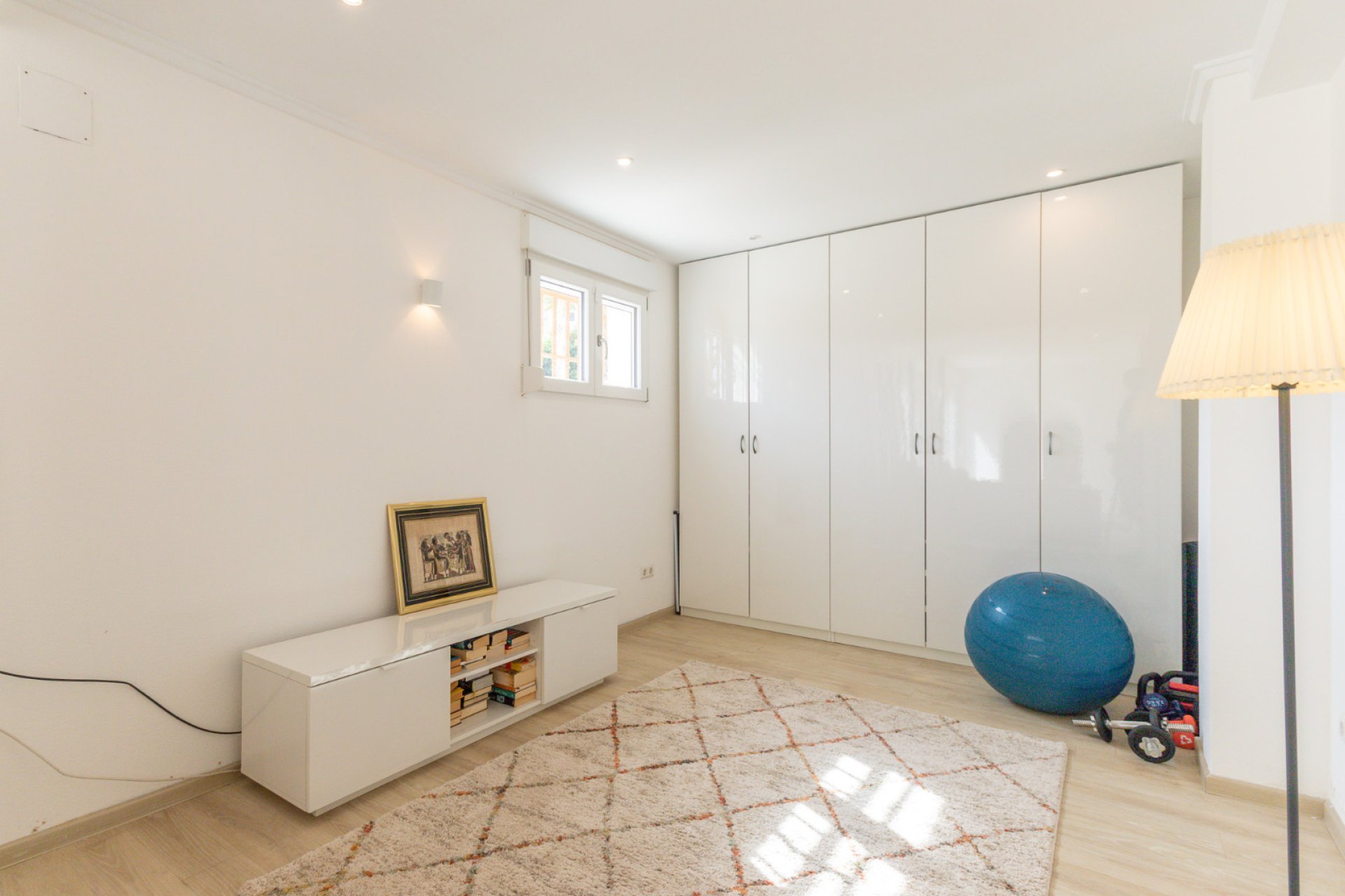 Revente - Villa / Jumelée -
Punta Prima - Costa Blanca