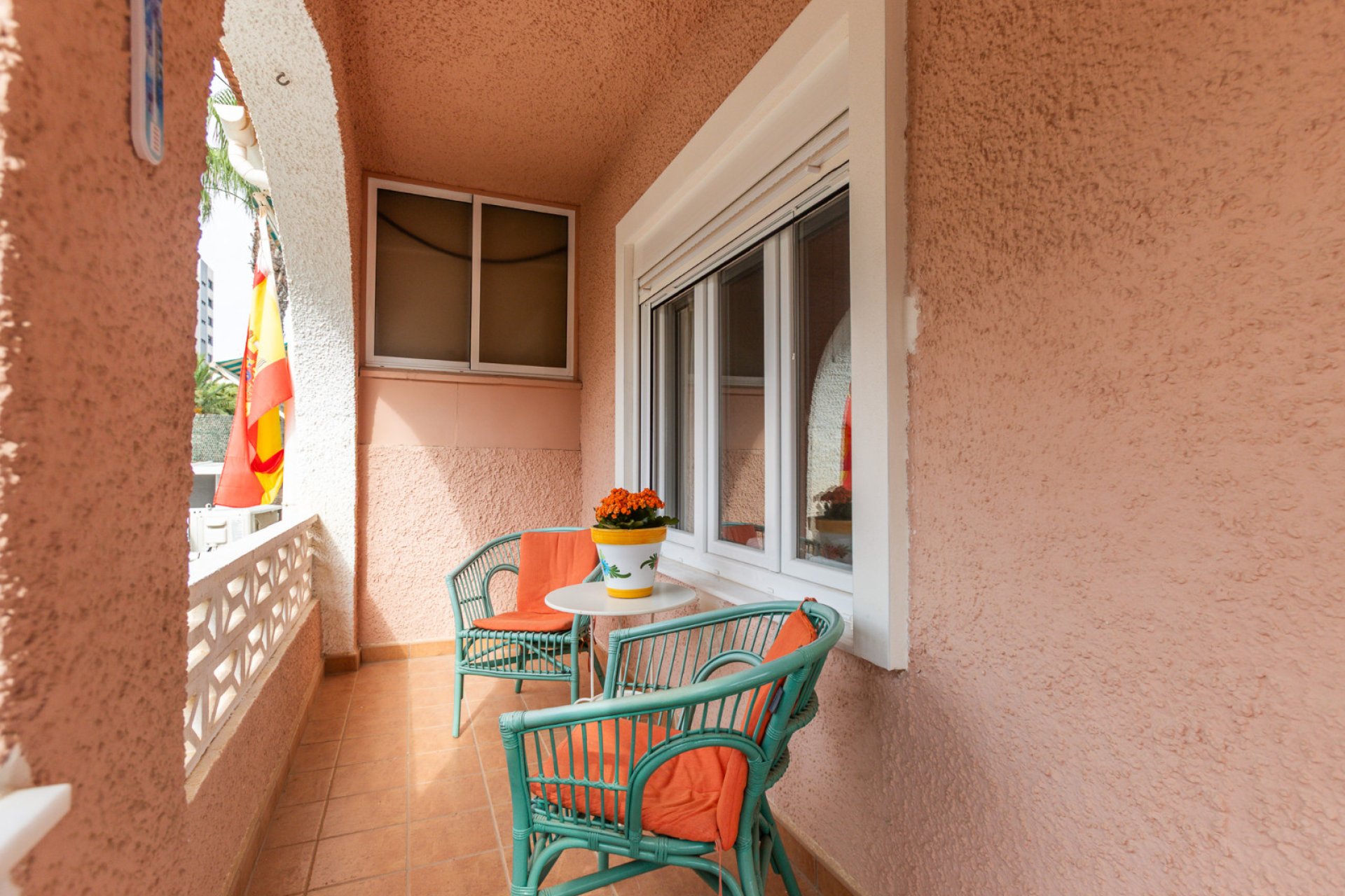 Revente - Villa / Jumelée -
Punta Prima - Costa Blanca