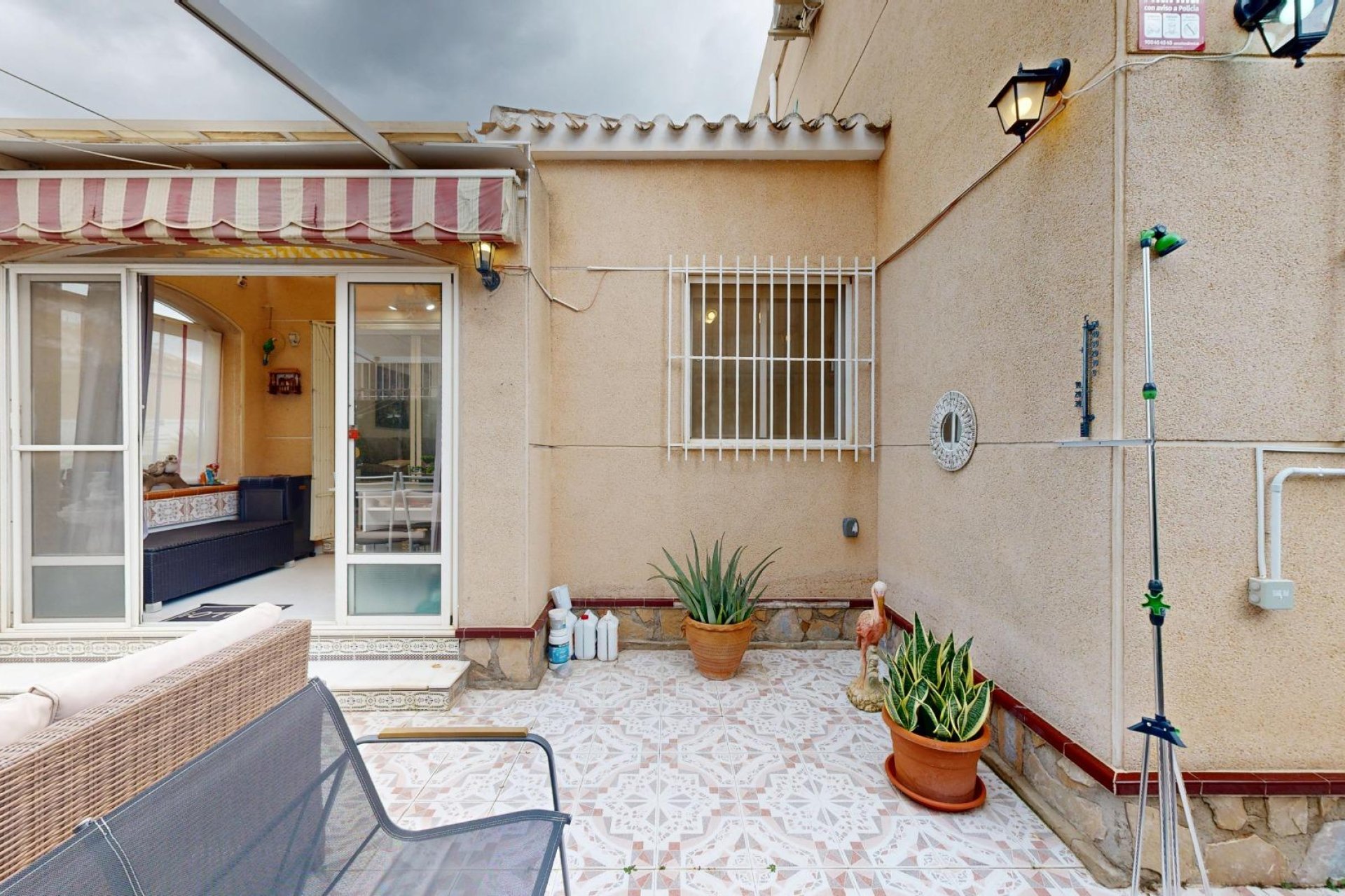 Revente - Villa / Jumelée -
San Miguel de Salinas - 03193