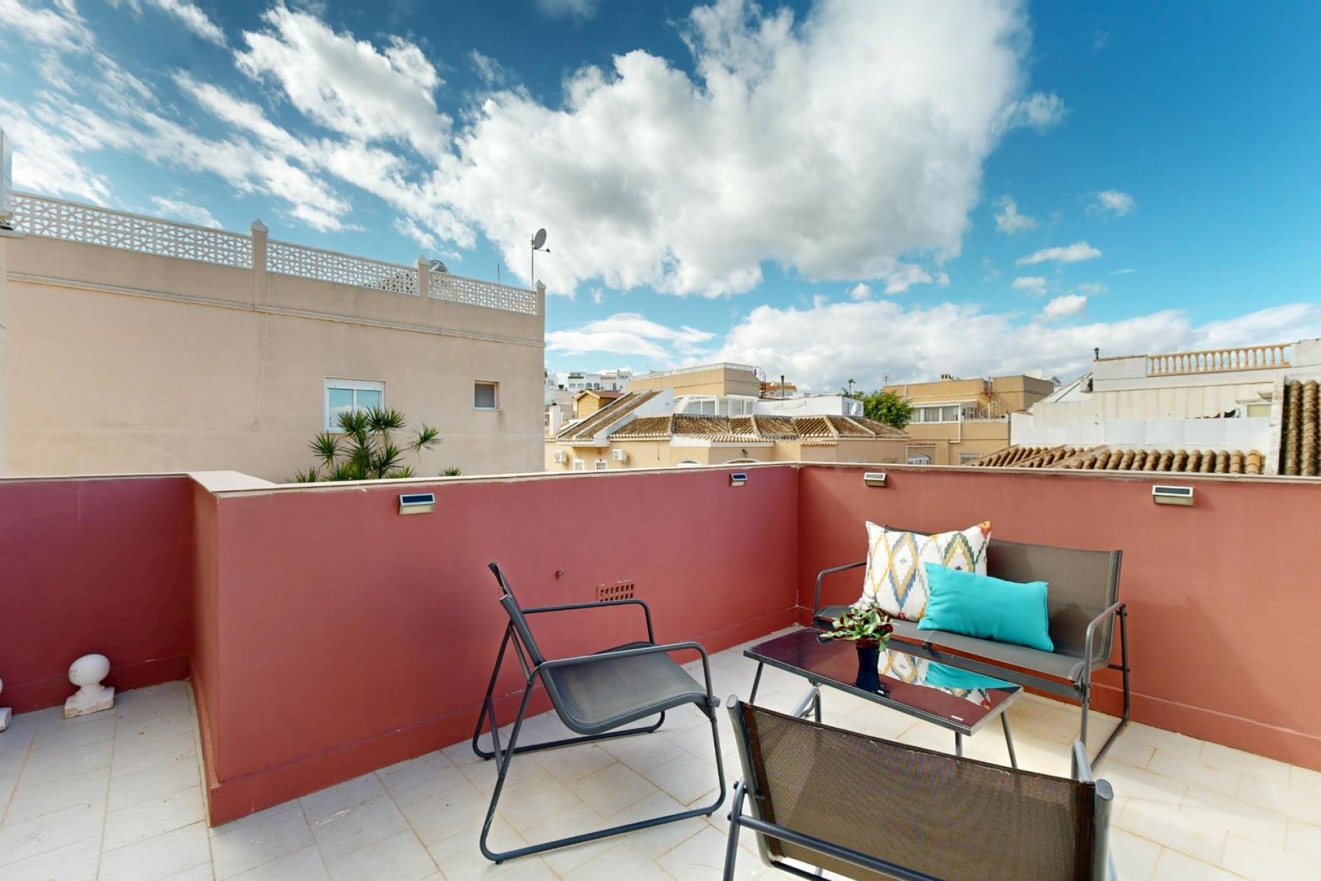 Revente - Villa / Jumelée -
San Miguel de Salinas - 03193