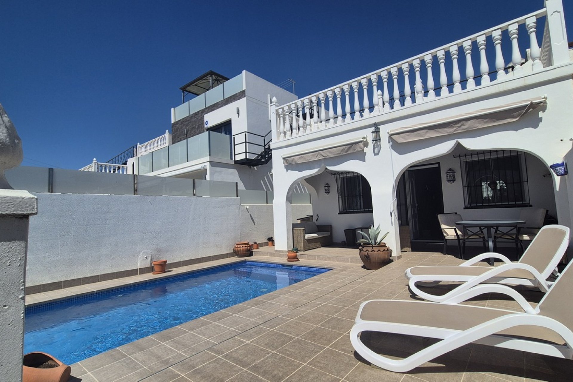 Revente - Villa / Jumelée -
San Miguel de Salinas - Inland