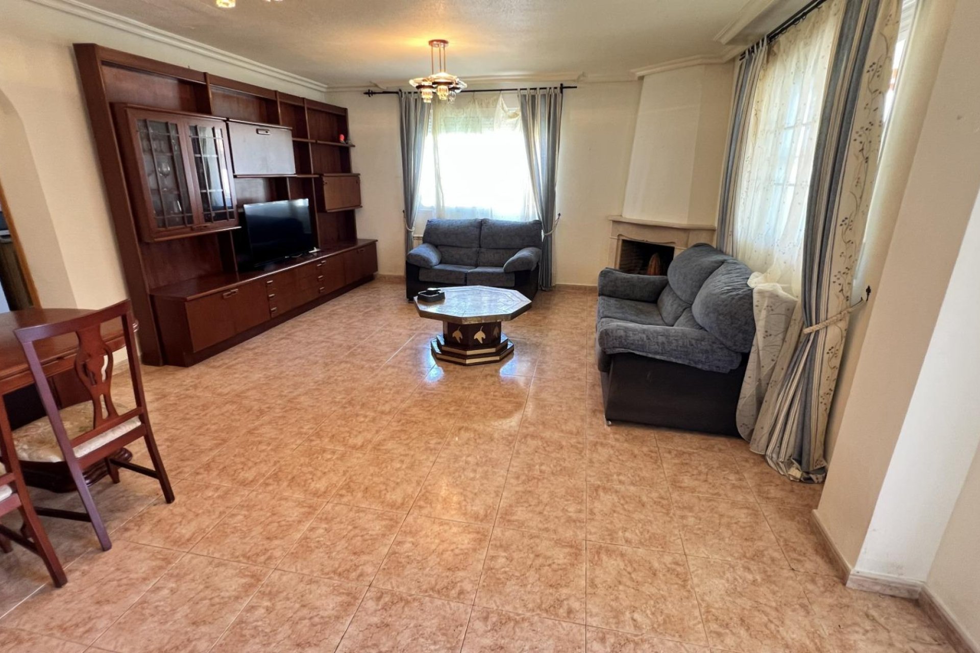 Revente - Villa / Jumelée -
Torrevieja - Aguas Nuevas