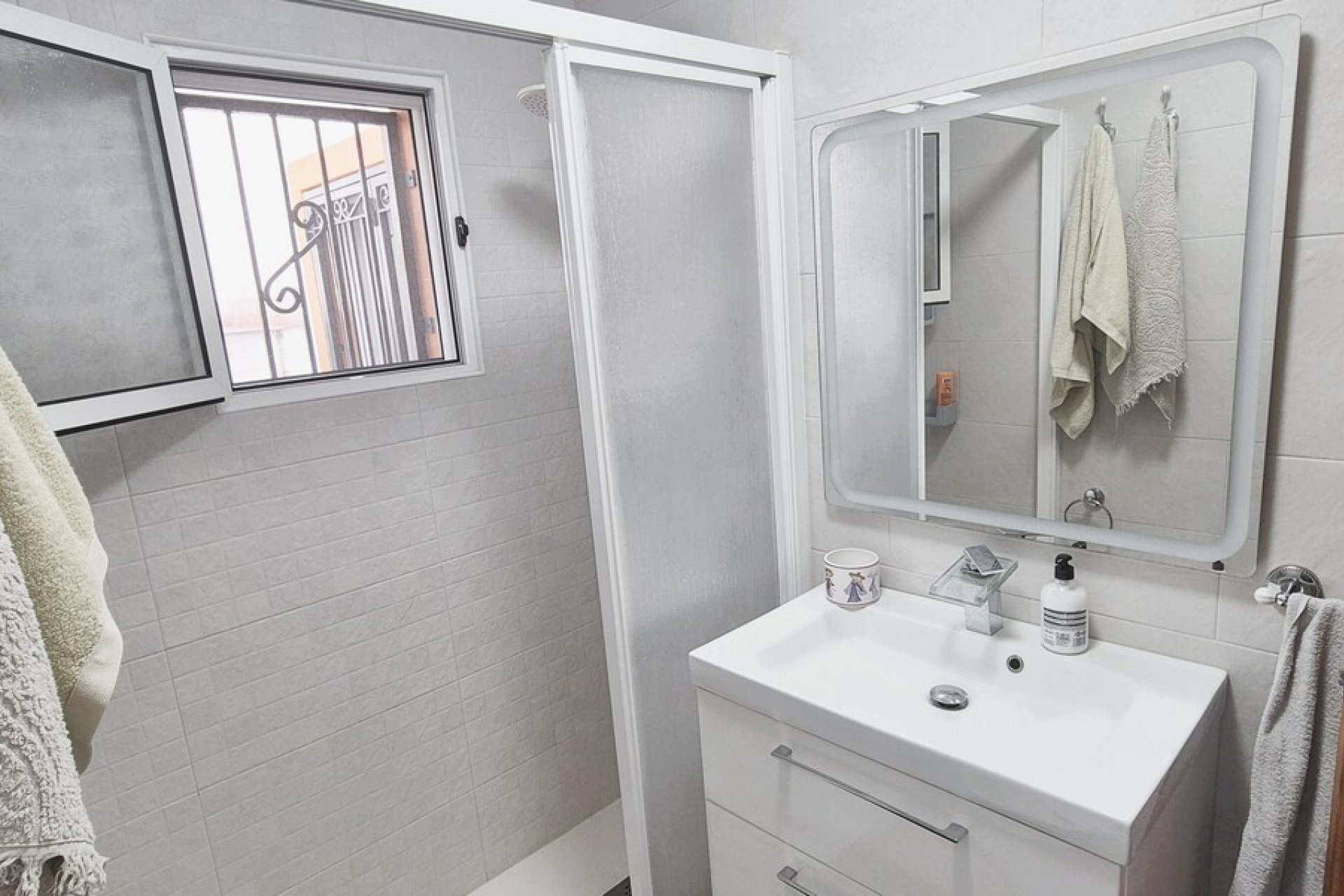 Revente - Villa / Jumelée -
Torrevieja - Costa Blanca