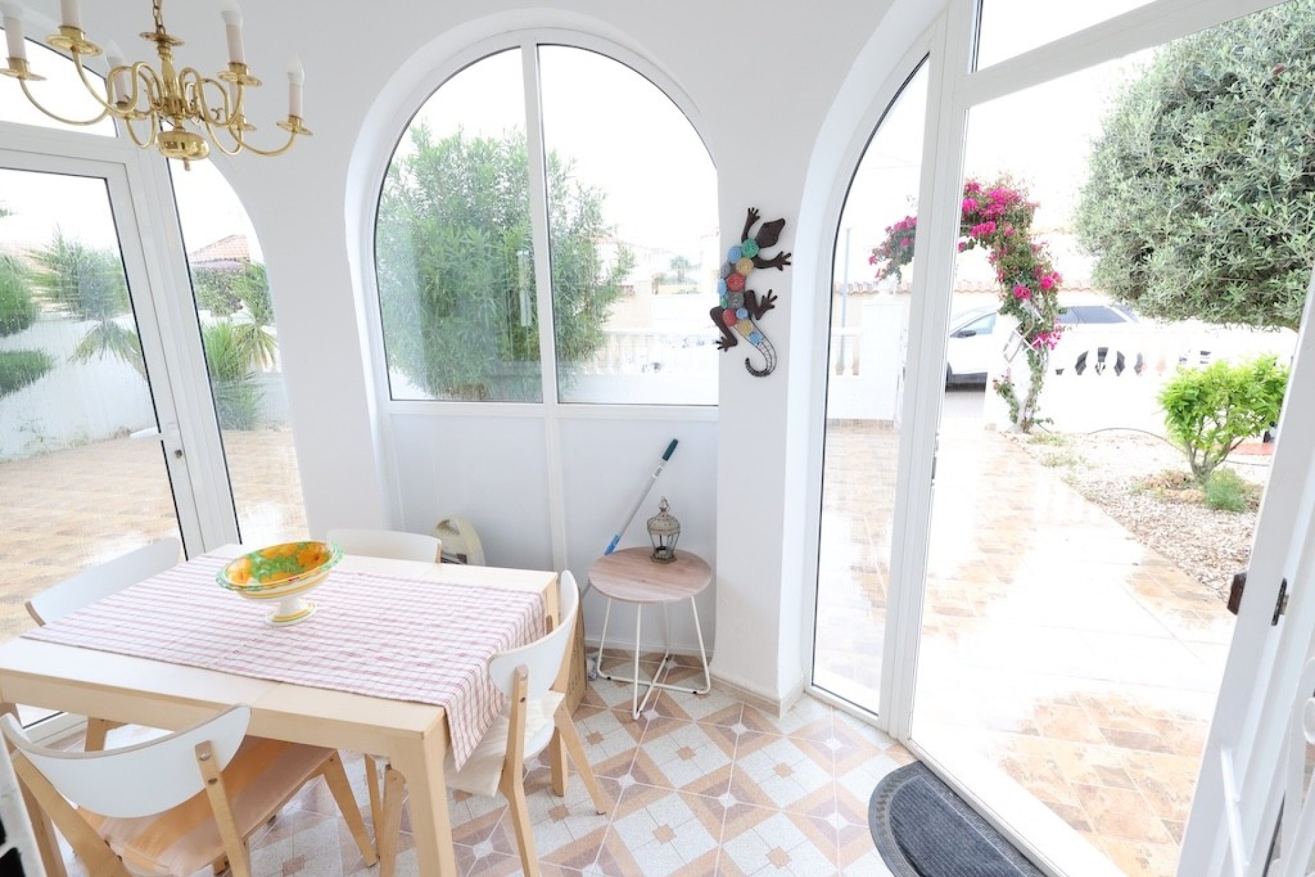 Revente - Villa -
La Florida - Inland