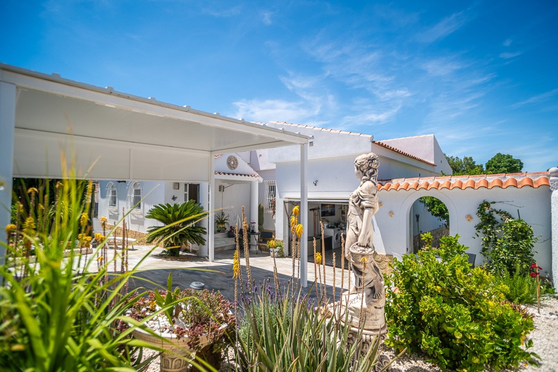 Revente - Villa -
La Marina - Costa Blanca