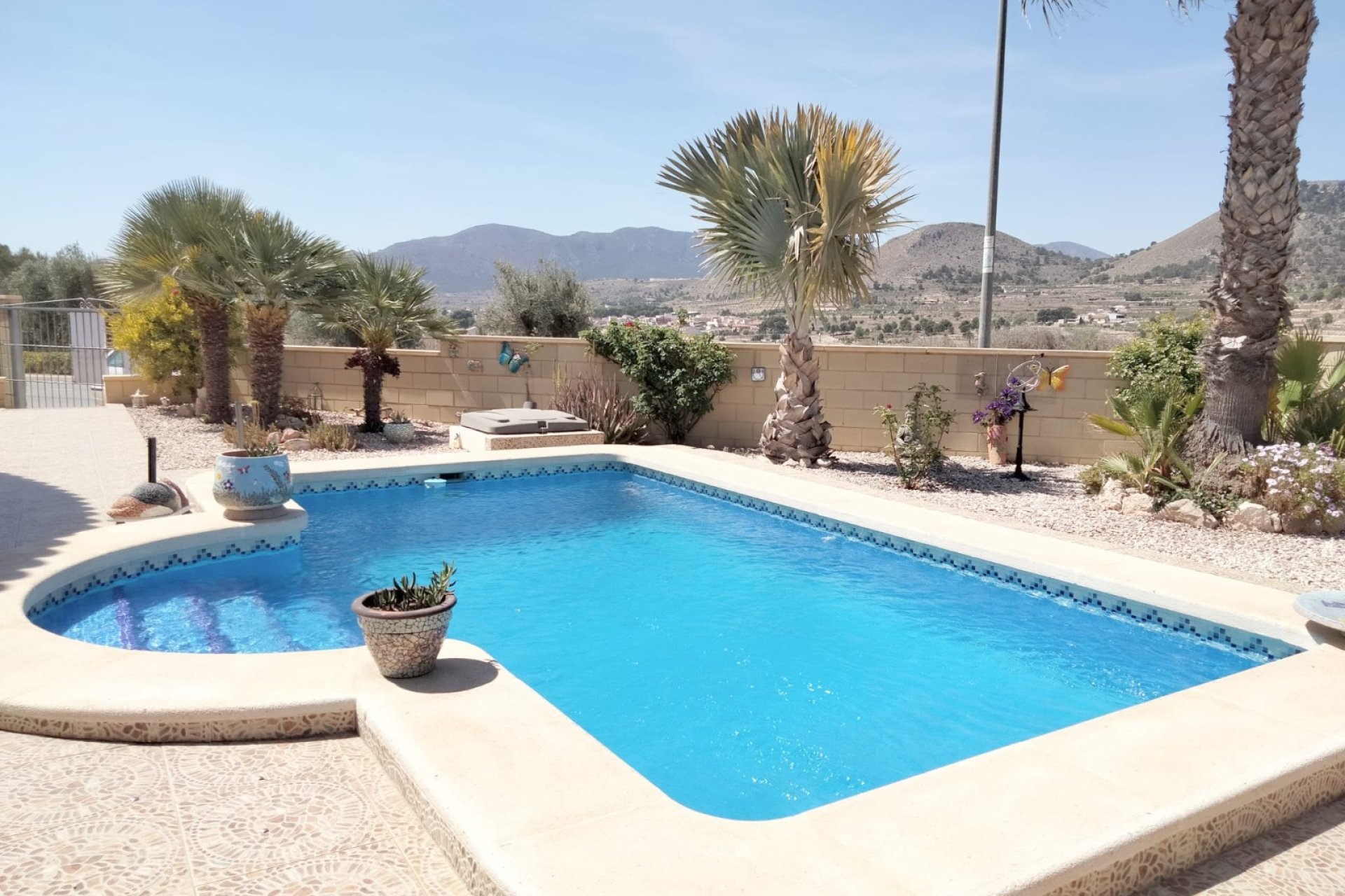 Revente - Villa -
La Romana - Inland